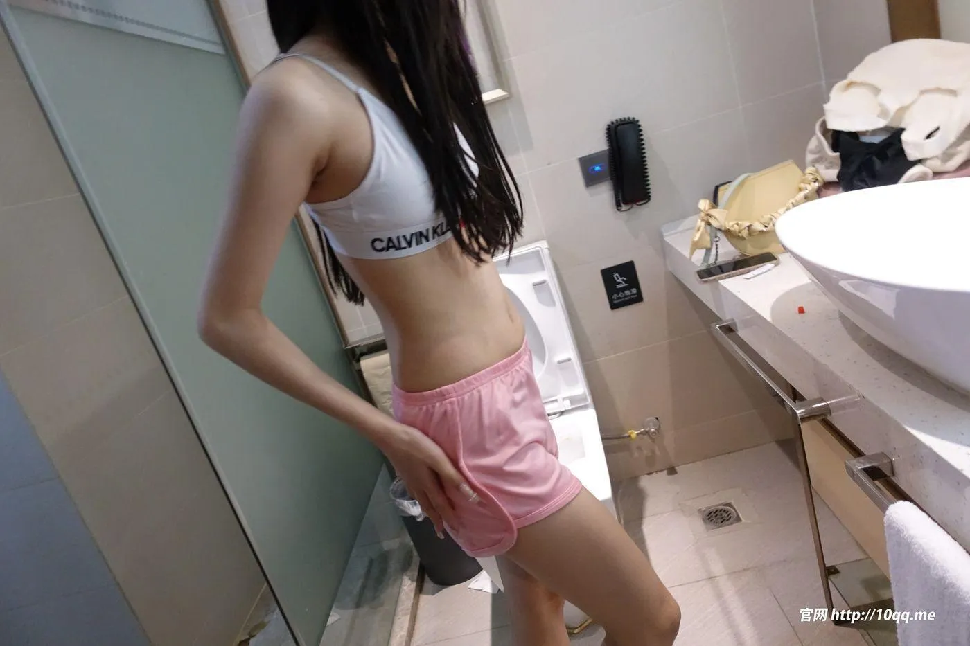 [ROSI口罩系列]2023.04.03 NO.2486 [100P]插图1