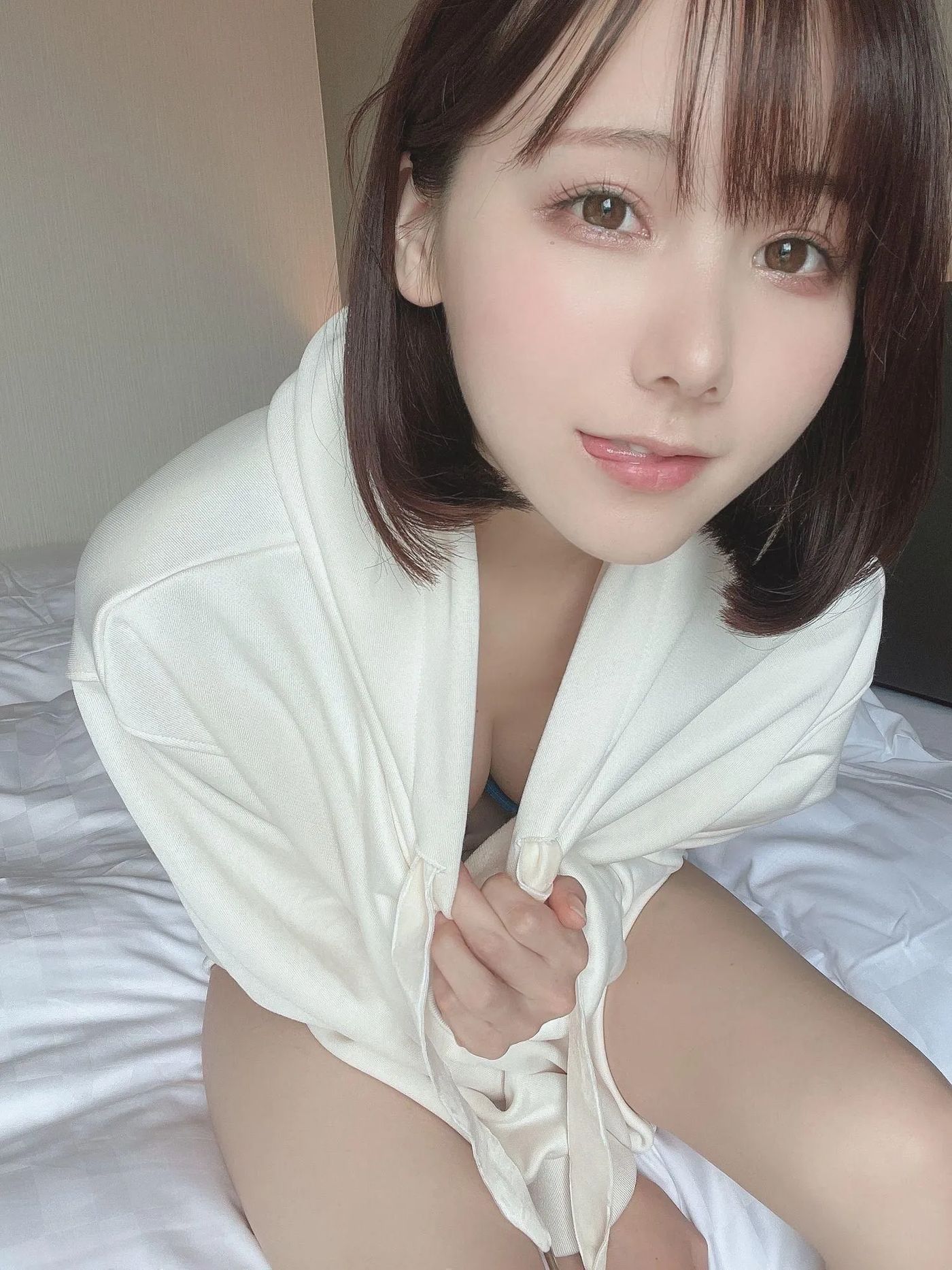 @けん研 (けんけん) – NO.36 [Fantia] 2022年09月合集-2022-09-11 あざとパーカー? [19P]插图2