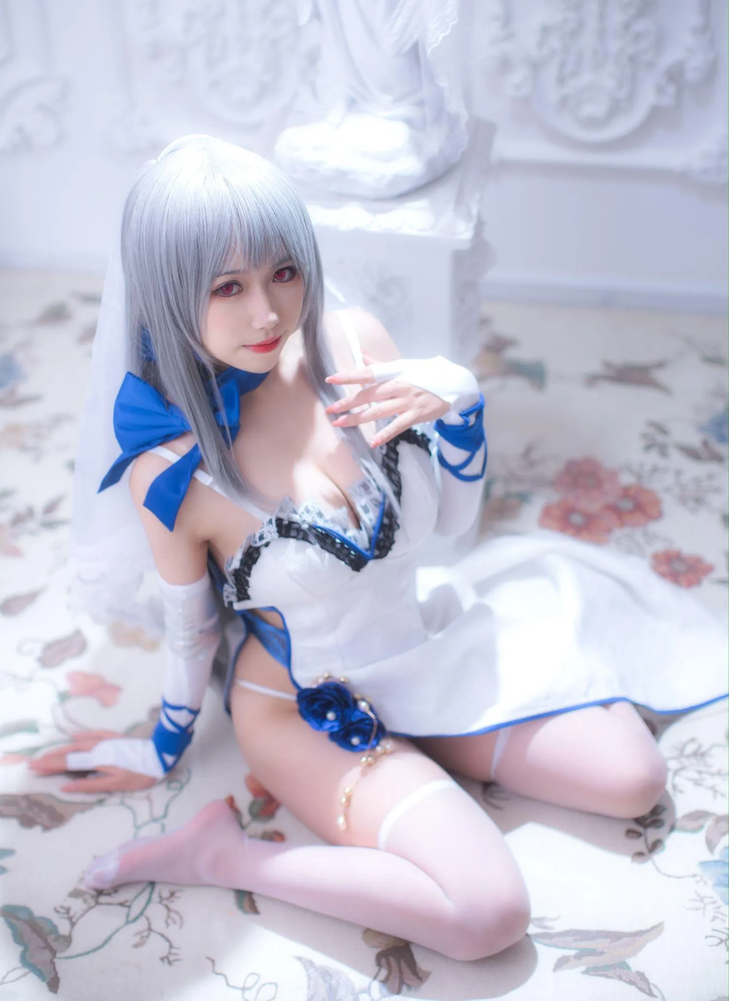 一北亦北 – NO.10 路易九世礼服 [12P]插图1