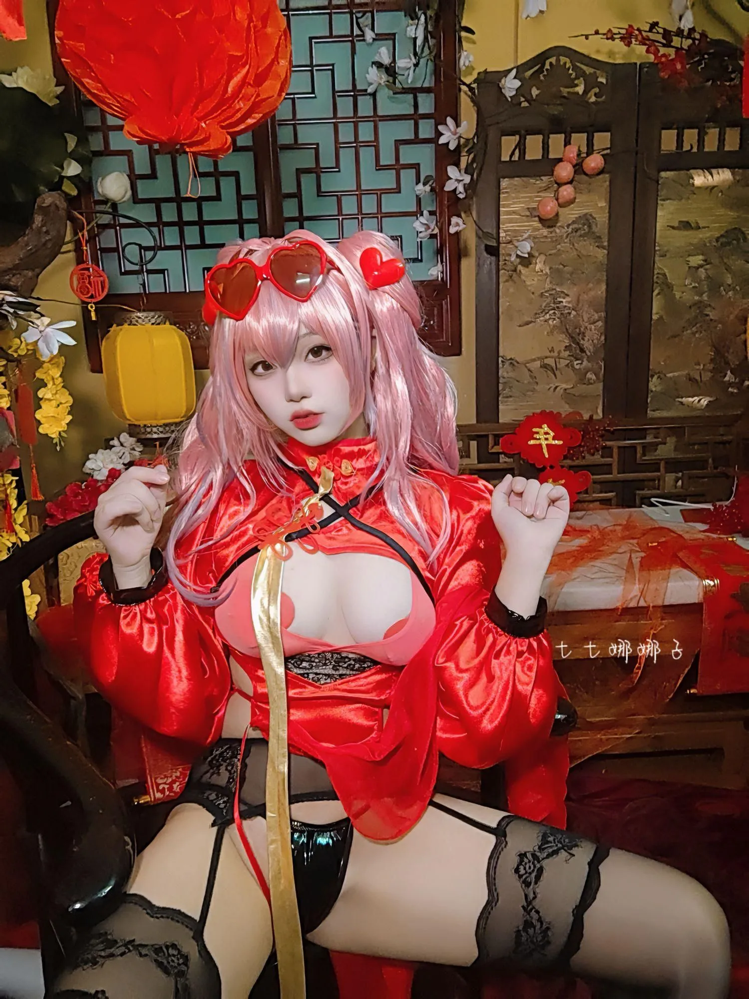 七七娜娜子 – NO.06 布莱默顿新春旗袍-布宝自拍 [47P]插图5