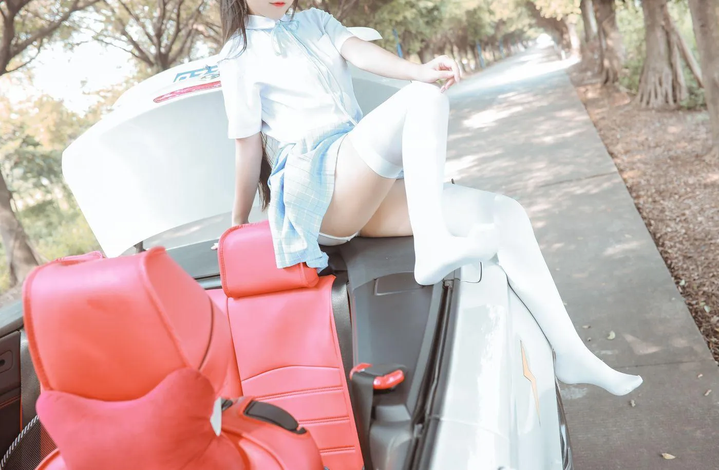 不呆猫 – NO.24 白丝过膝袜 [21P]插图9