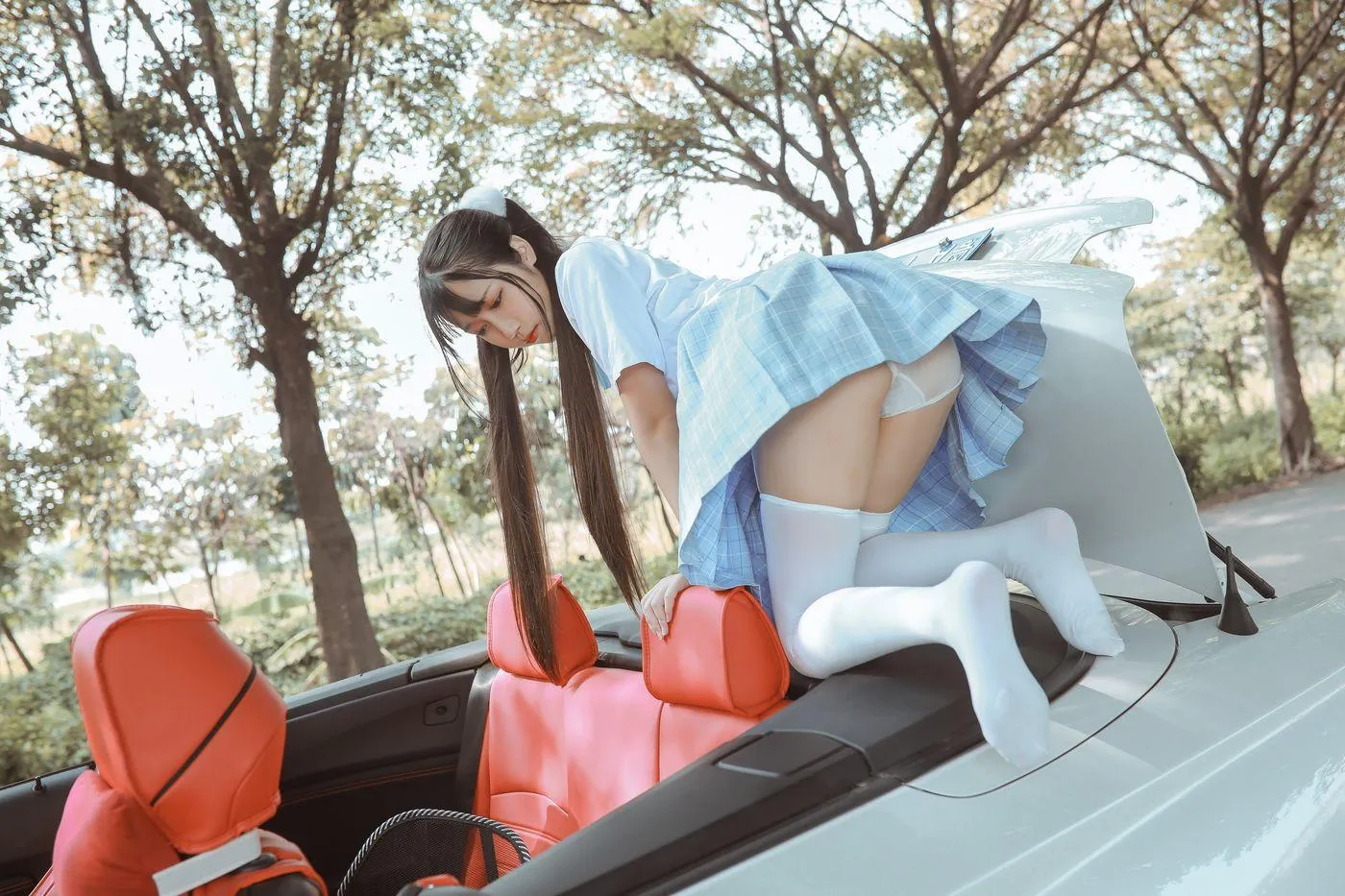 不呆猫 – NO.24 白丝过膝袜 [21P]插图3