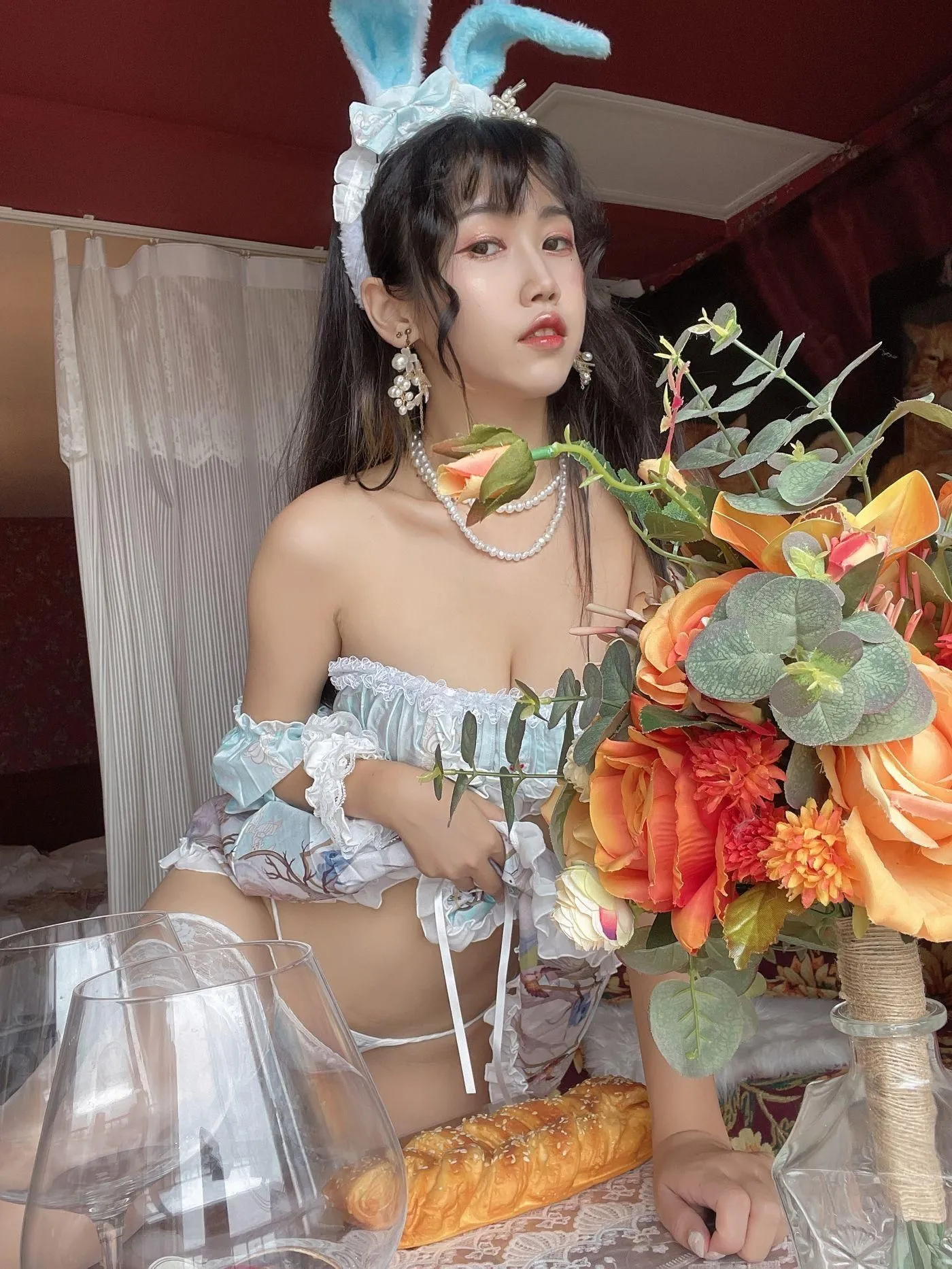 不呆猫 – NO.25 兔子女友 [55P]插图1
