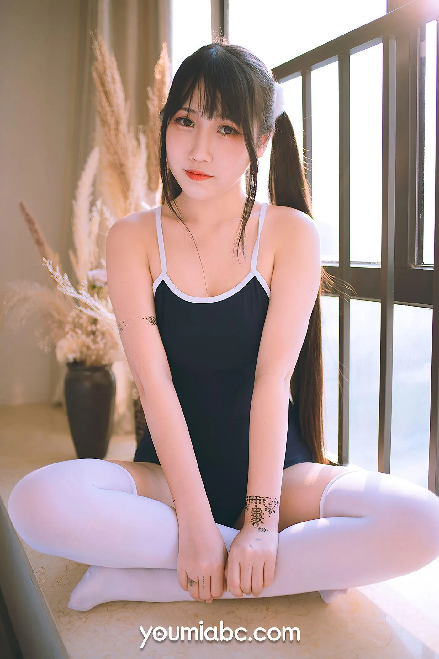 NO.26 [YOUMI尤蜜] 2021.09.02 盛夏死库水 不呆猫 [25P]插图2