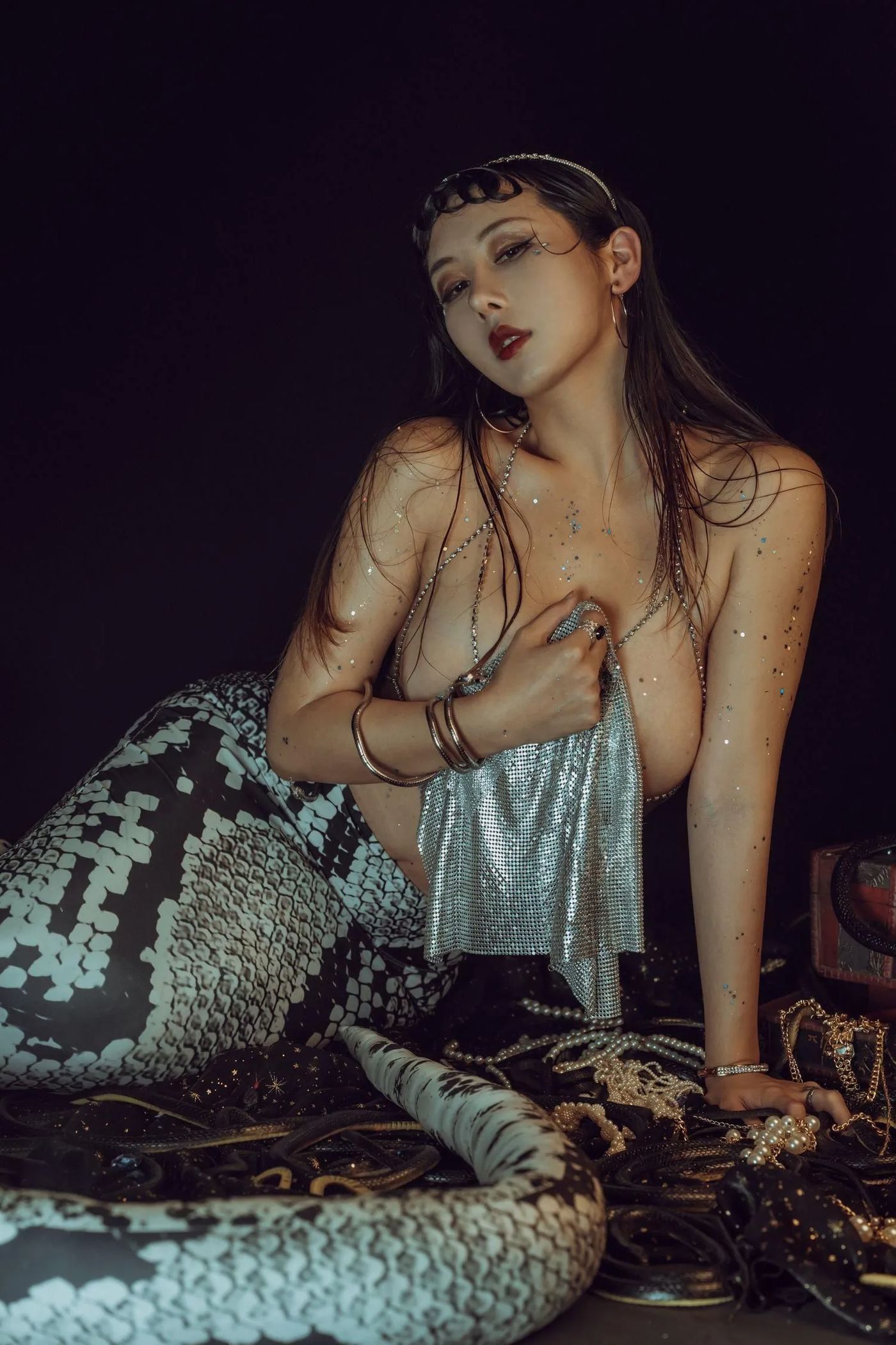 云溪溪 – NO.02 奶桃 蛇姬 [40P]插图1