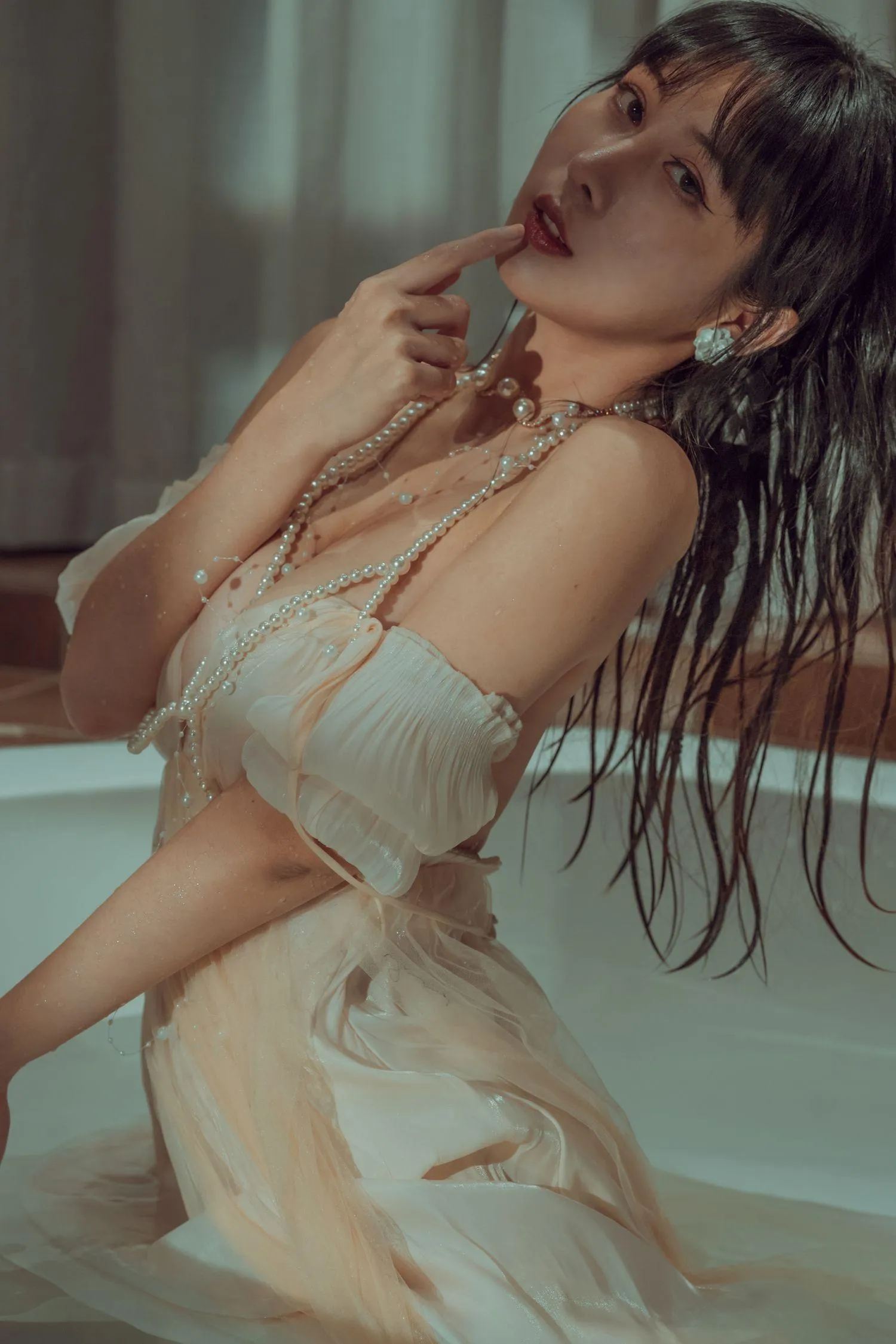云溪溪 – NO.17 奶桃 双人百合 [61P]插图7