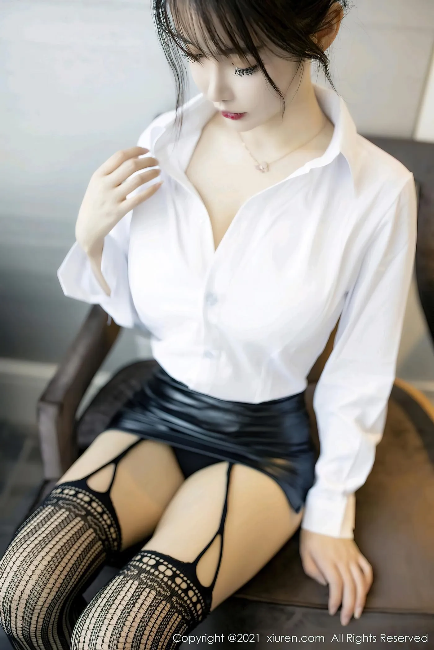 [XIUREN秀人网] 2021.01.06 NO.2976 南初妹妹 [53P]插图4