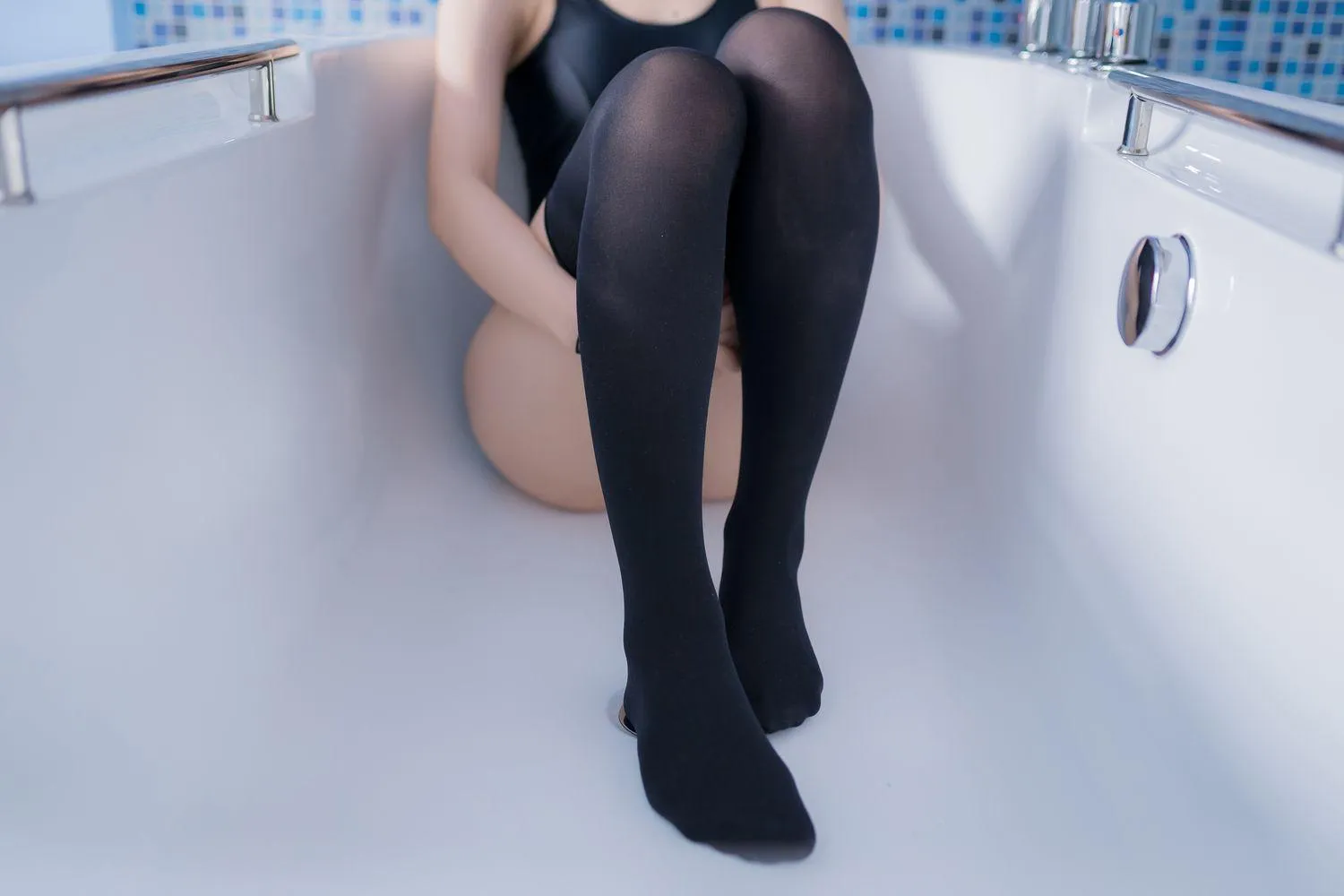 南桃Momoko NO.052 黑丝精灵 [50P]插图6