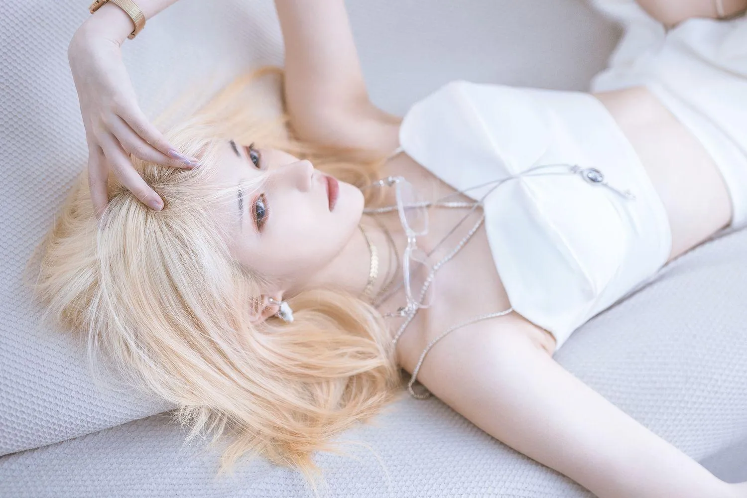 南桃Momoko NO.075 白色制服 [9P]插图6