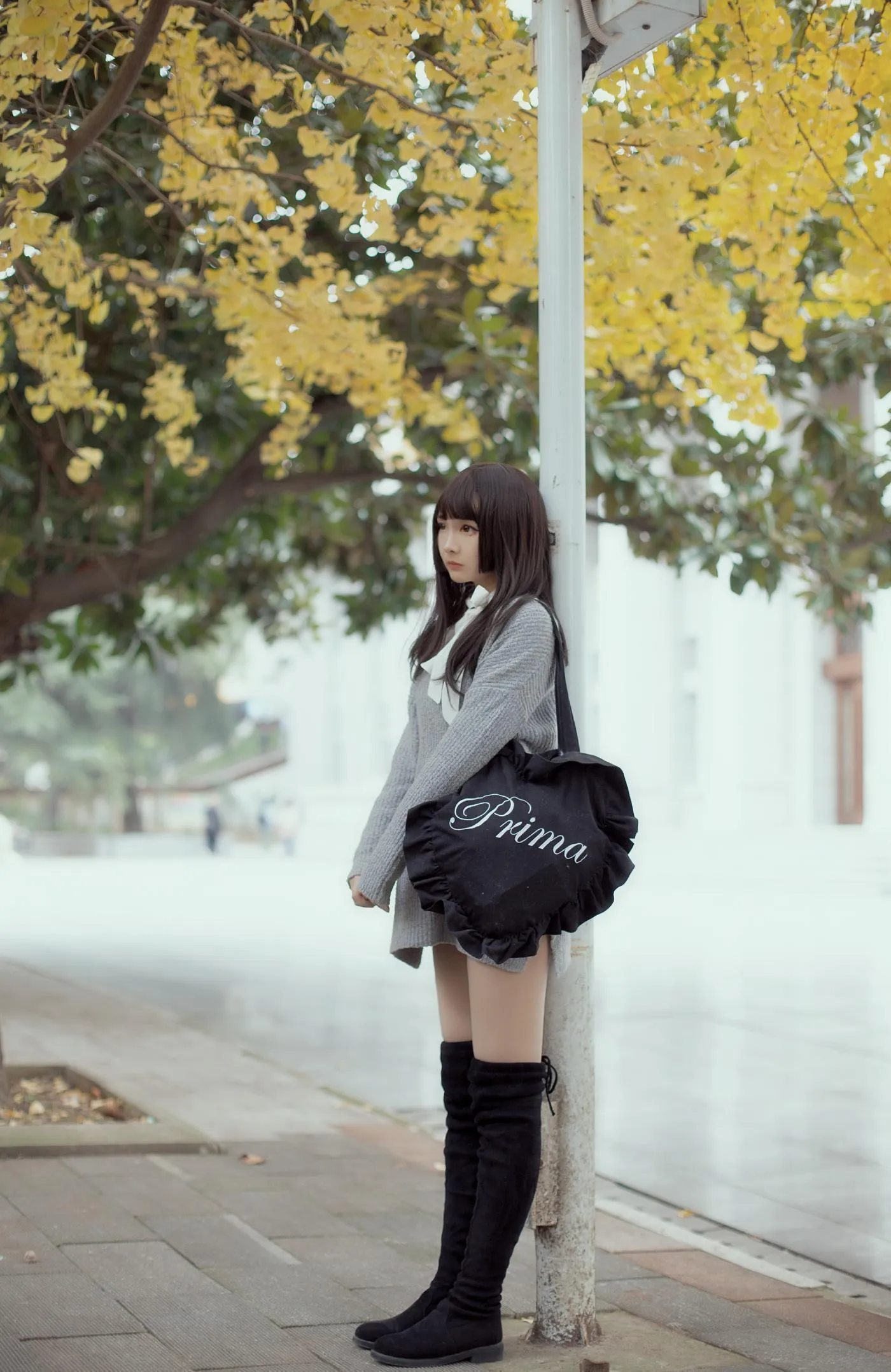 古川kagura – NO.41 银杏树下 [21P]插图7