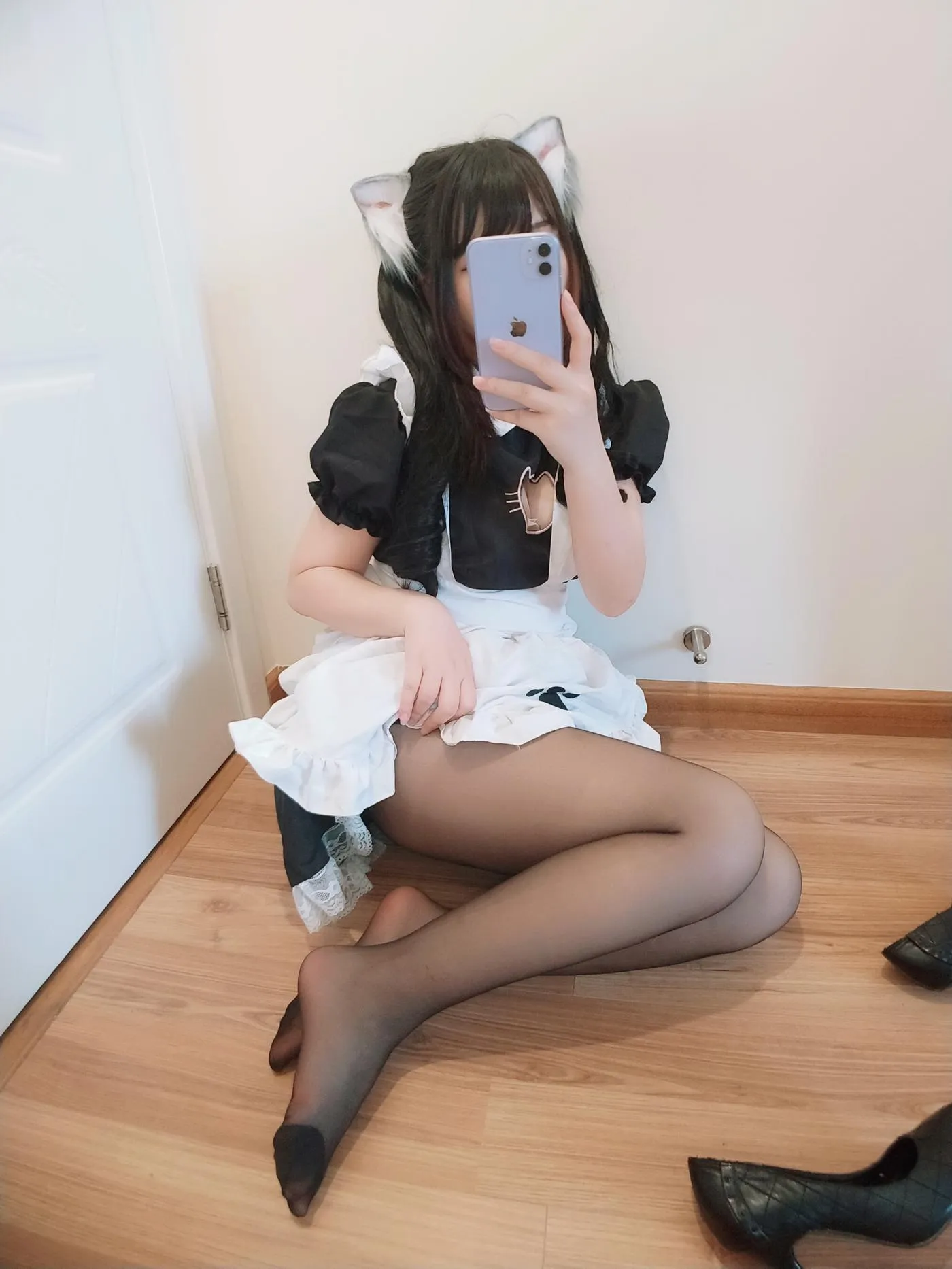 古川kagura – NO.62 黑丝开胸 猫耳女仆 [55P]插图6