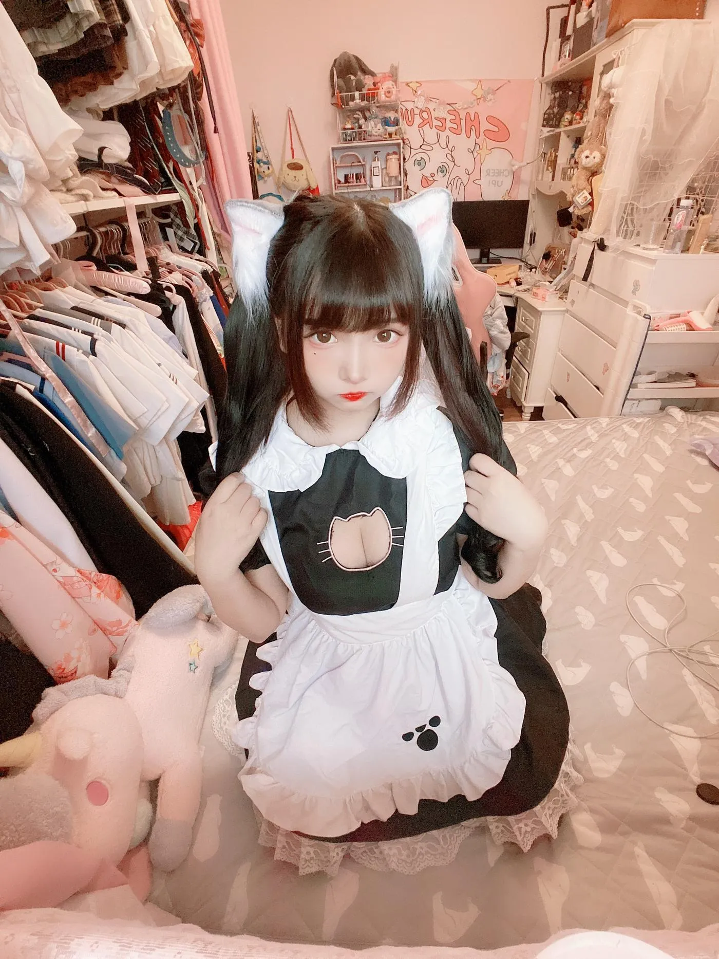 古川kagura – NO.62 黑丝开胸 猫耳女仆 [55P]插图9