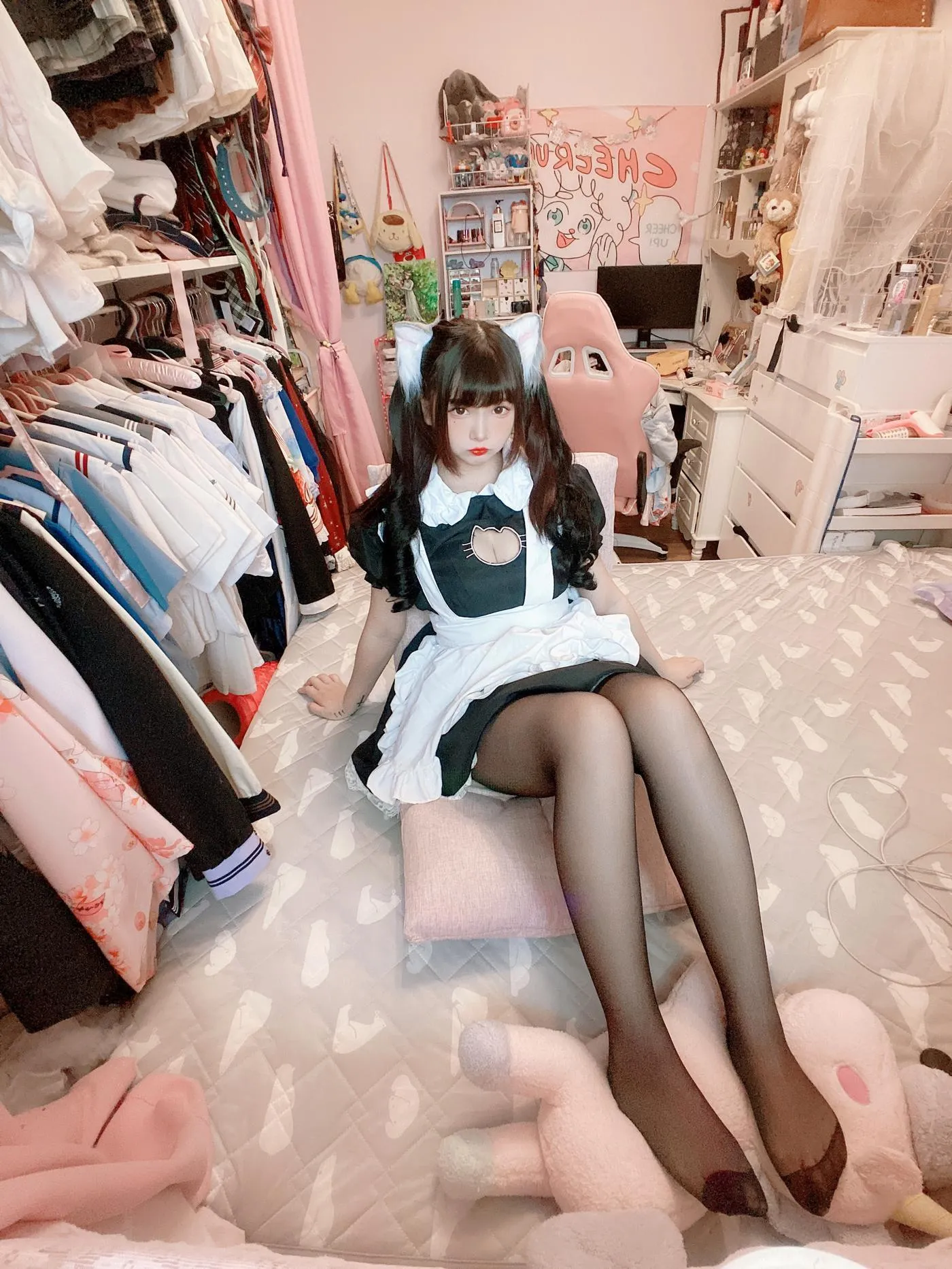 古川kagura – NO.62 黑丝开胸 猫耳女仆 [55P]插图4