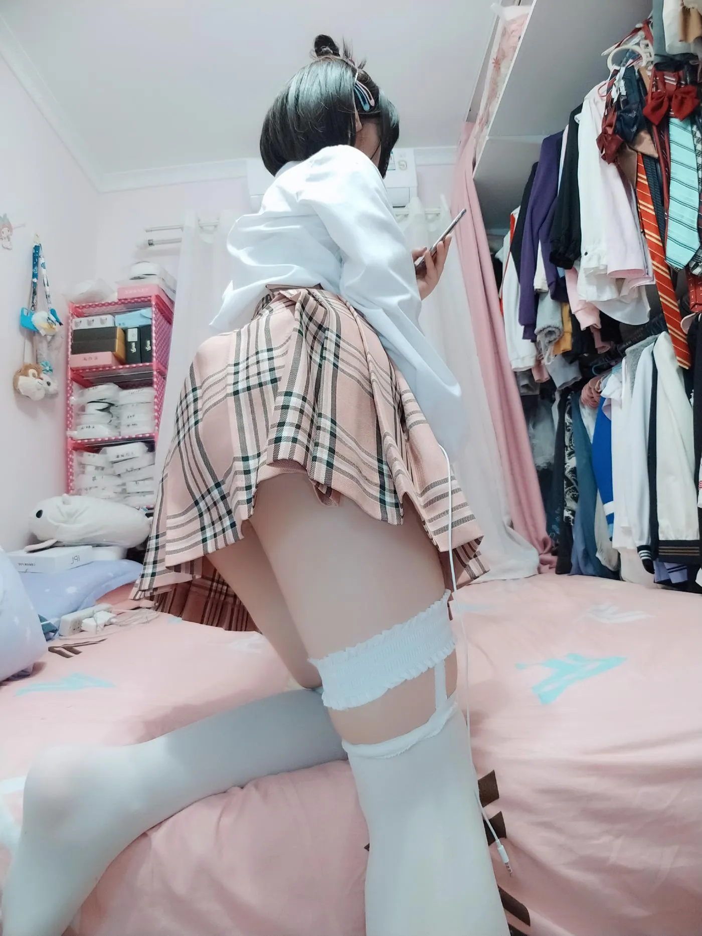 古川kagura – NO.65 白丝JK [41P]插图2