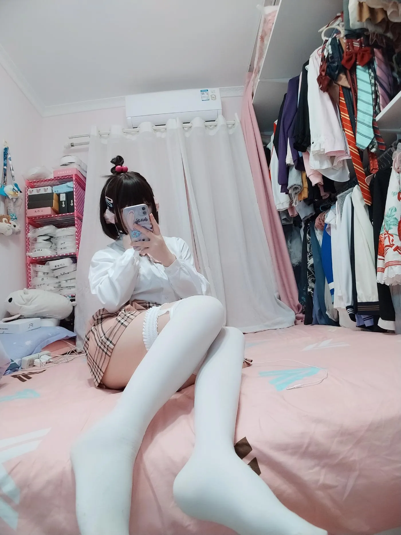 古川kagura – NO.65 白丝JK [41P]插图3