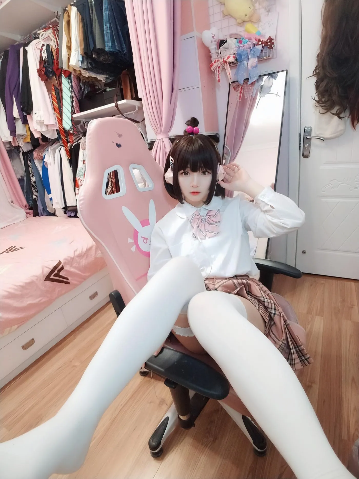 古川kagura – NO.65 白丝JK [41P]插图5
