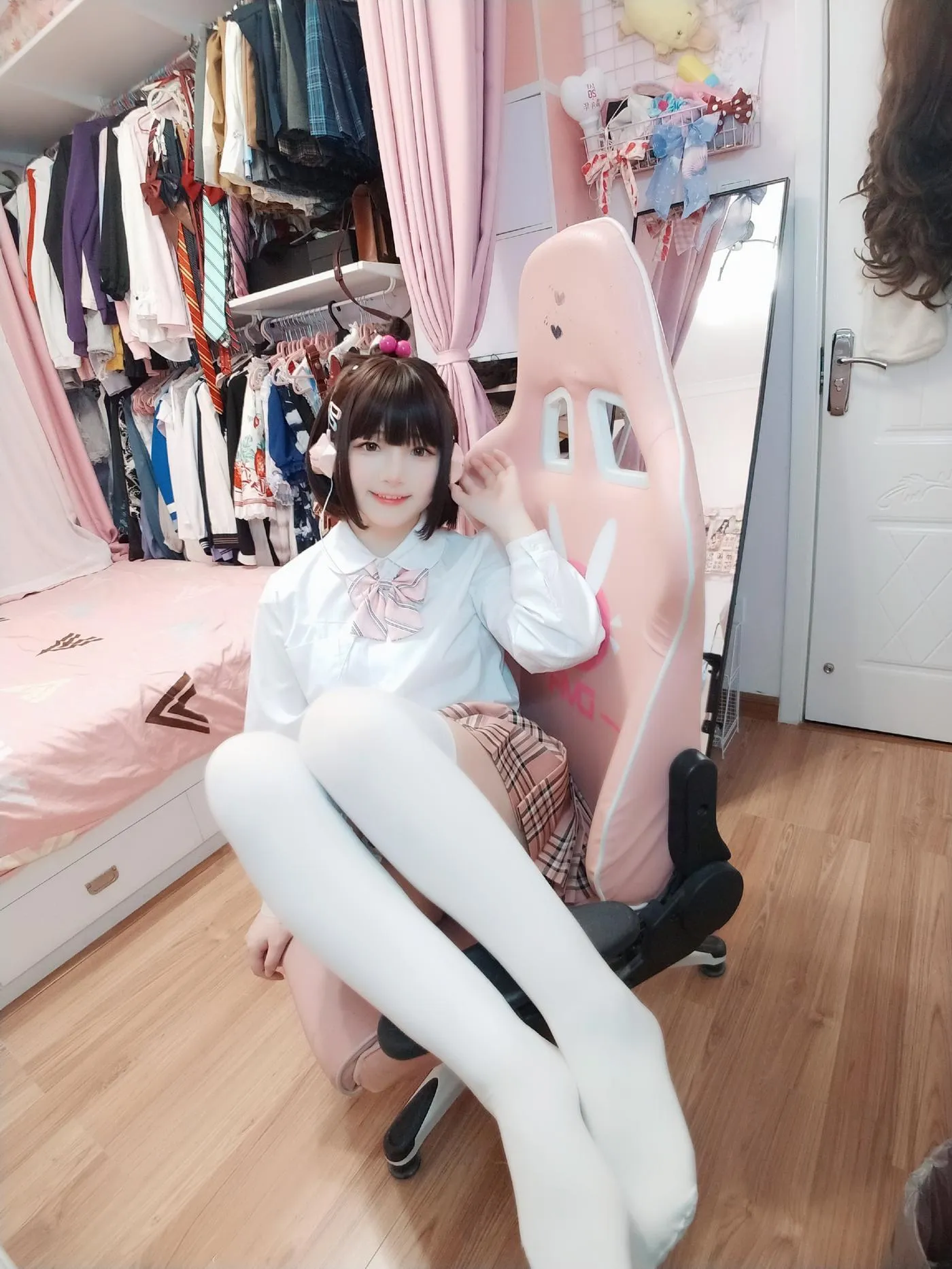古川kagura – NO.65 白丝JK [41P]插图8