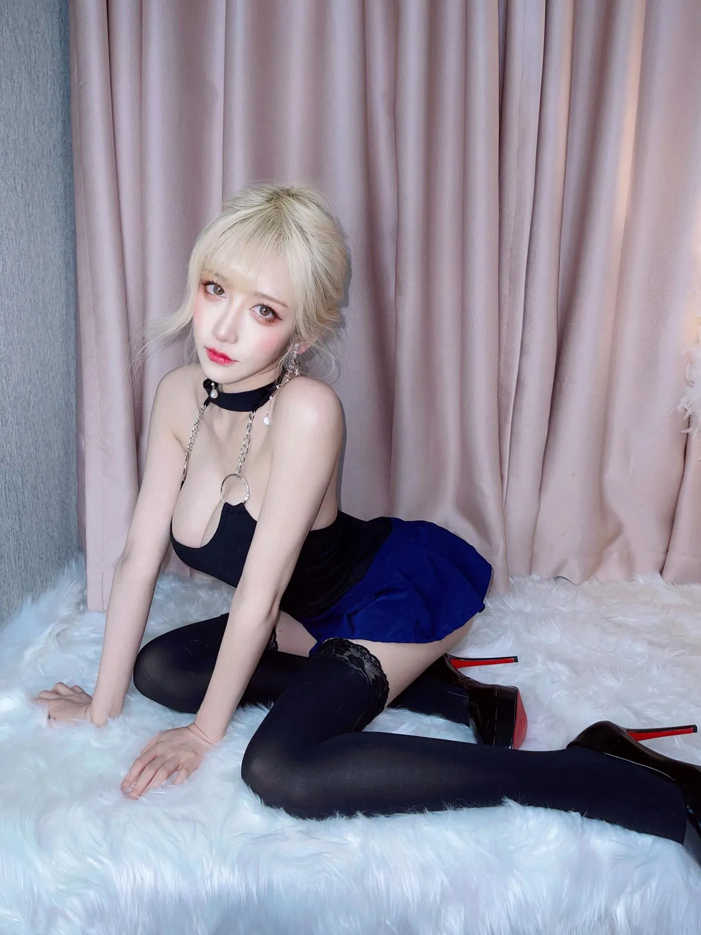 啾小妍 – NO.03 金发芭比 [40P]插图8