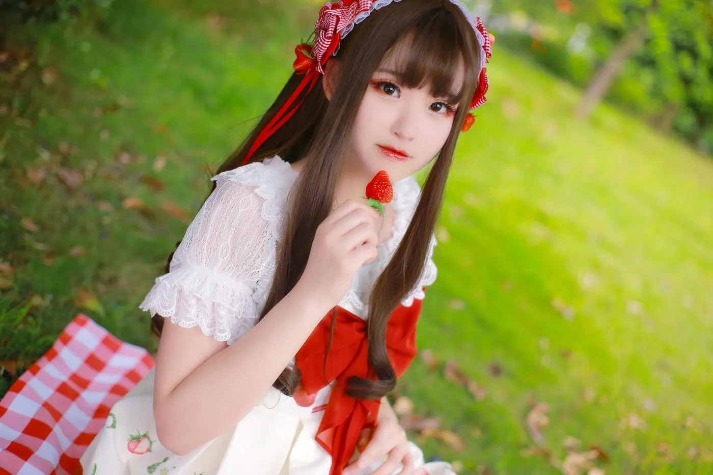 夏柠柠 – NO.31 LOLITA青草 [6P]插图1