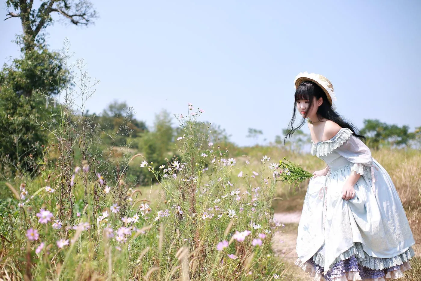 夏柠柠 – NO.34 LOLITA我终将遗忘梦境中的那些路径。山峦与田野，遗忘那些永远不能实现的梦 [15P]插图1