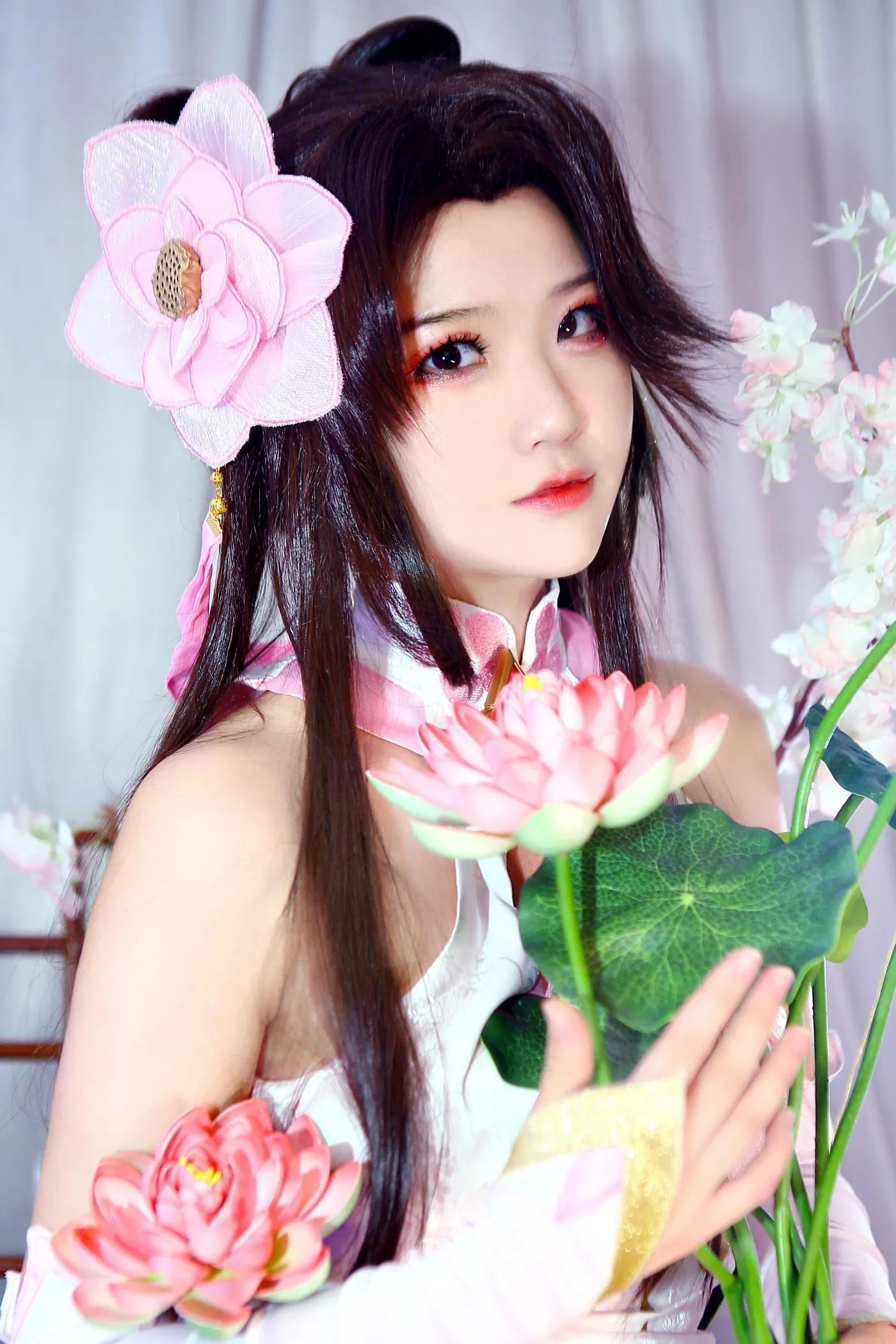 夏柠柠 – NO.66 王者荣耀COS正片貂蝉旗袍 [9P]插图6