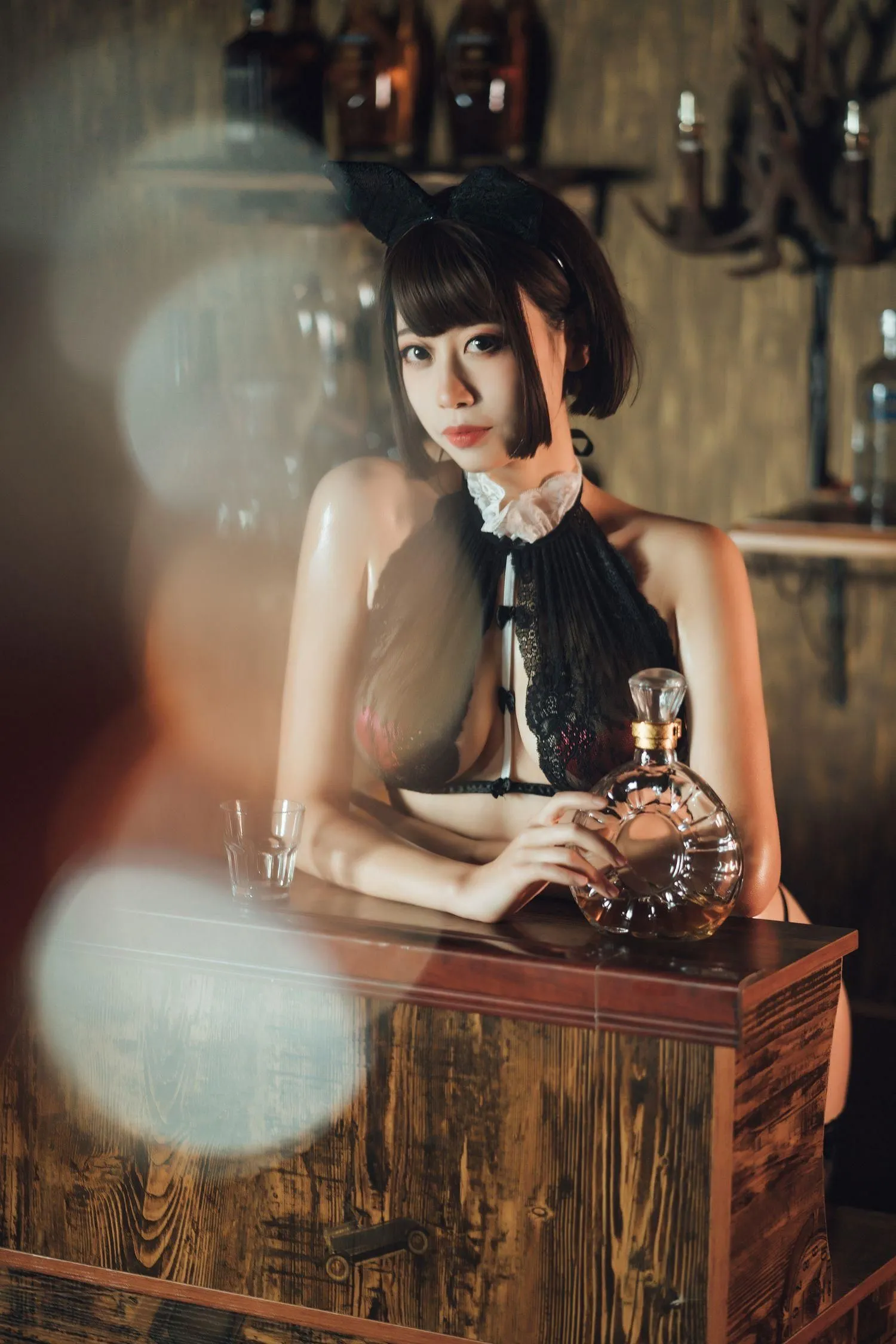 奈汐酱nice – NO.03 老板娘3 酒吧老板娘 [18P]插图