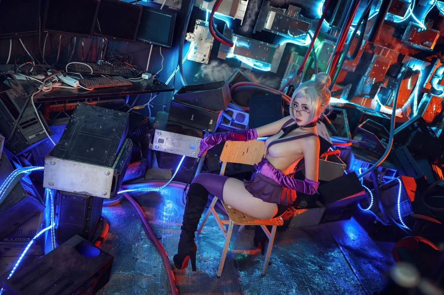 奈汐酱nice – NO.04 朋克魅影 科幻 [11P]插图