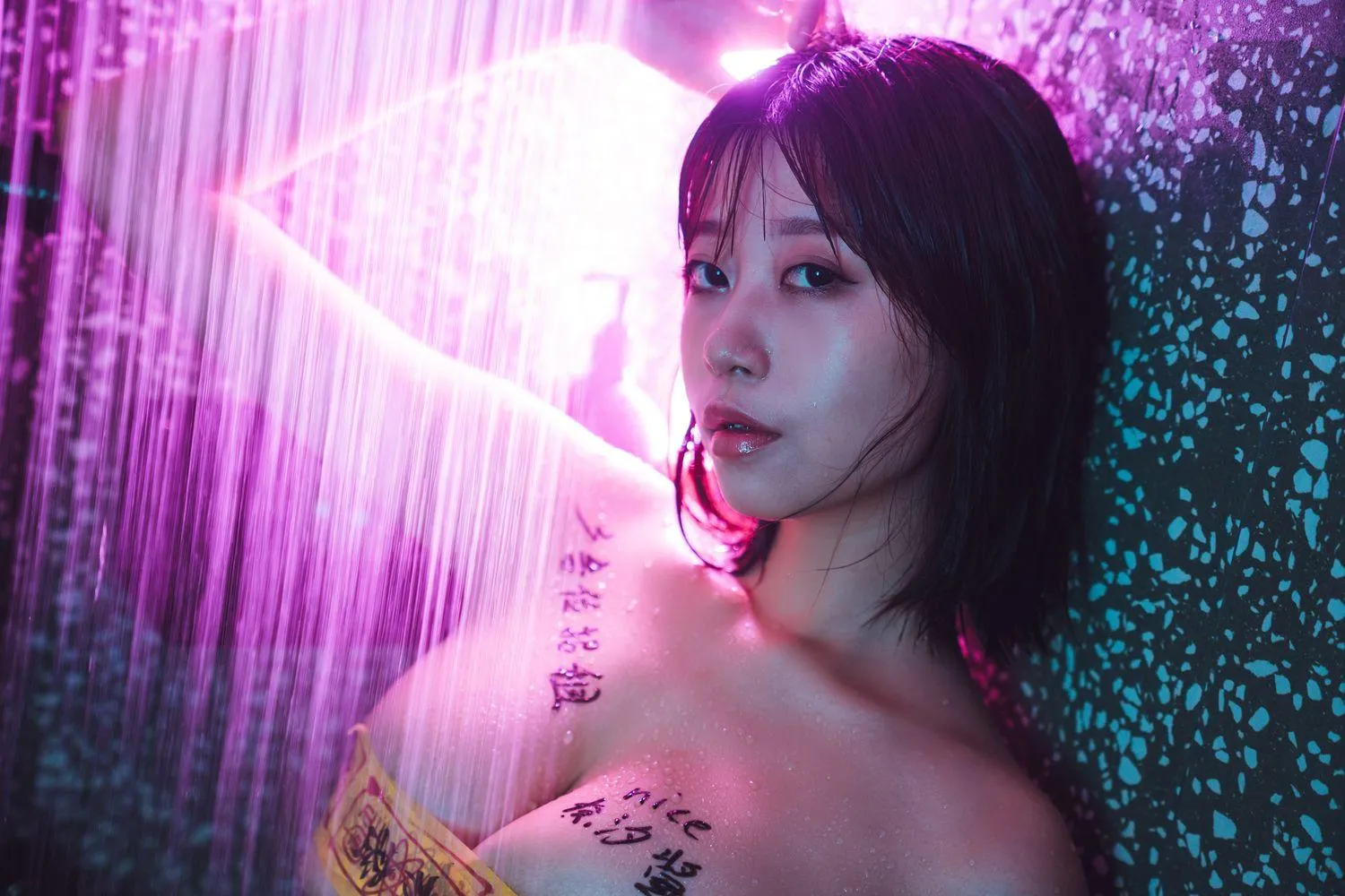 奈汐酱nice – NO.11 广告位 [21P]插图5