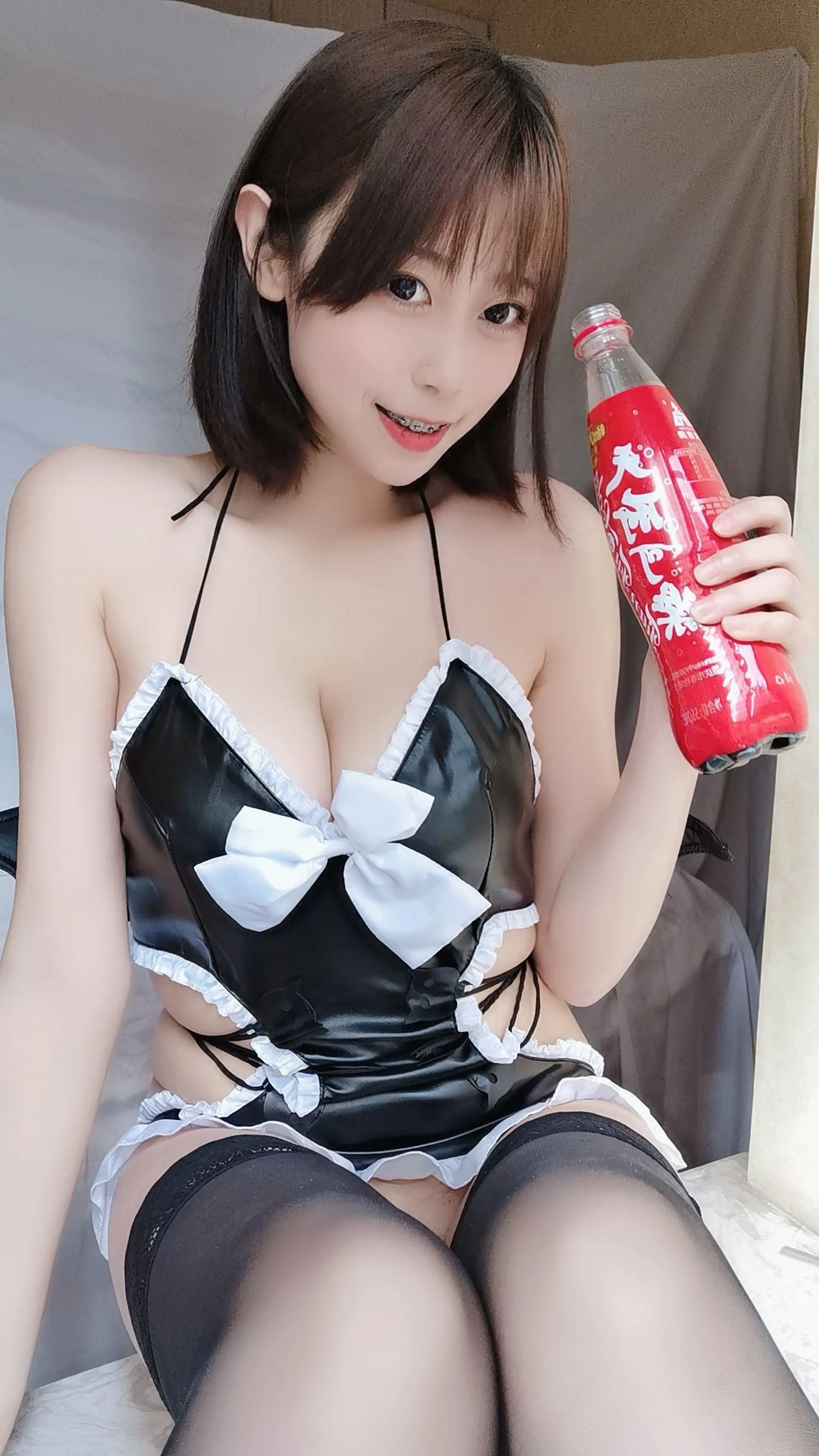 奈汐酱nice – NO.19 9号自拍本 可可乐乐 [90P]插图1