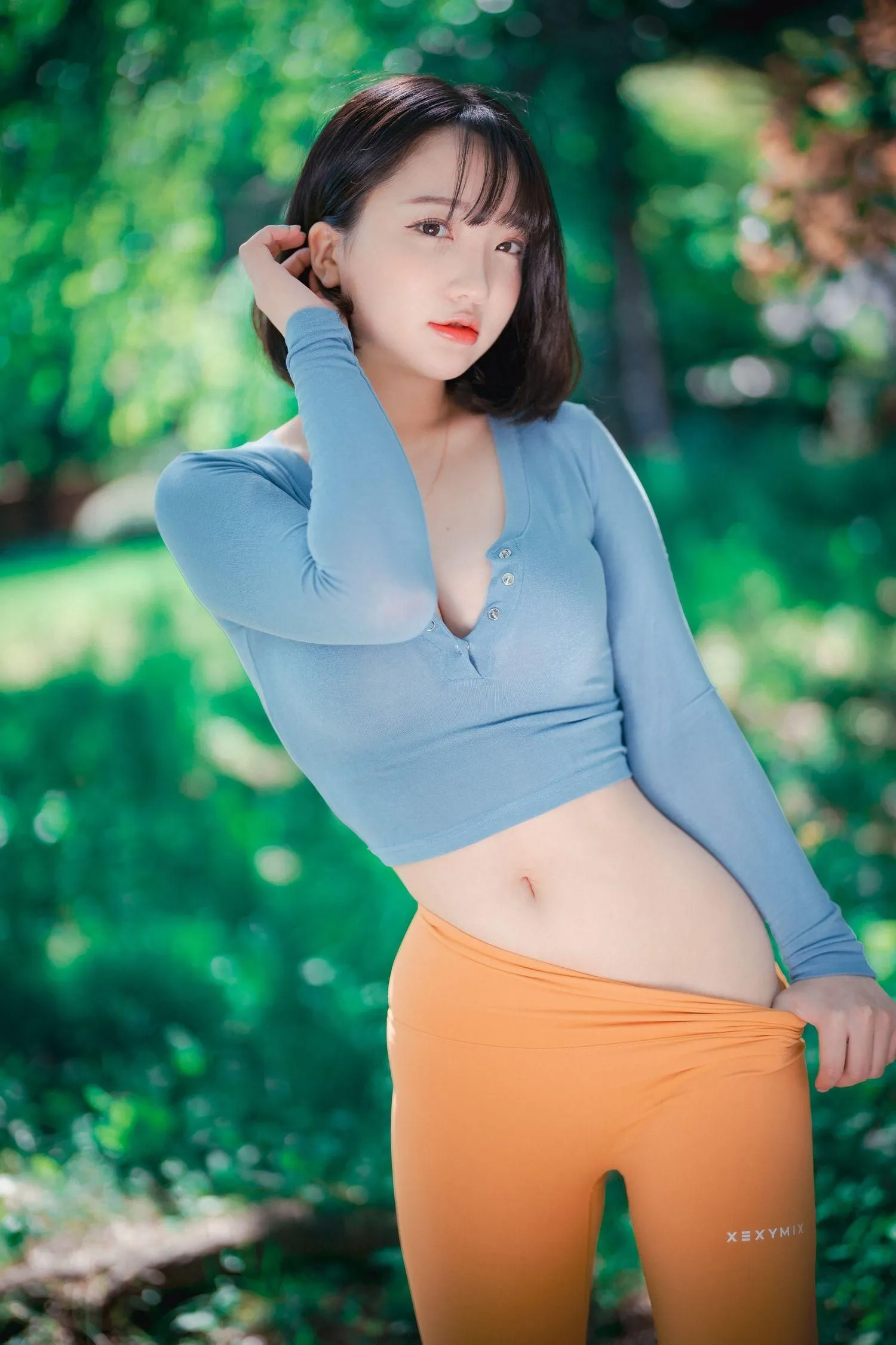 孫樂樂 DJAWA Naughty Trekking-Normal [194P]插图