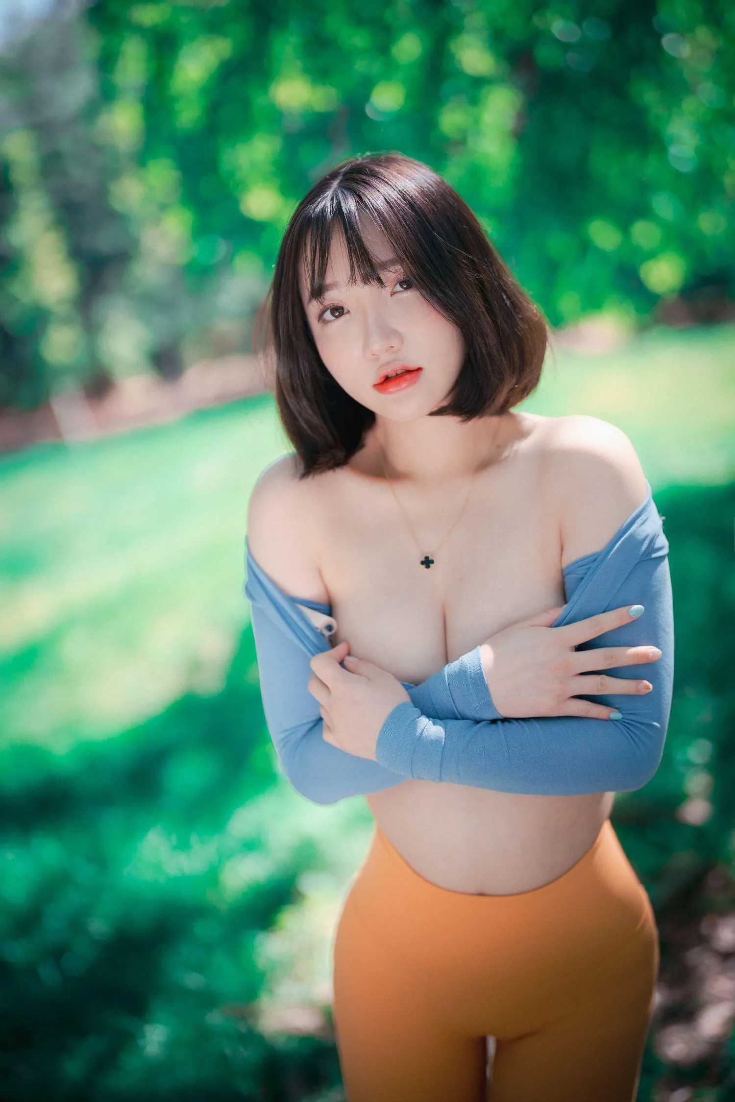 孫樂樂 DJAWA Naughty Trekking-Normal [194P]插图5