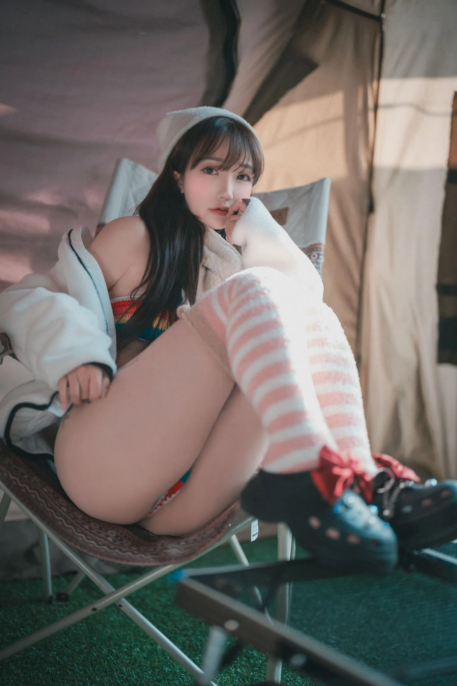 孫樂樂 DJAWA Romantic Winter Glamping-A_version [53P]插图3