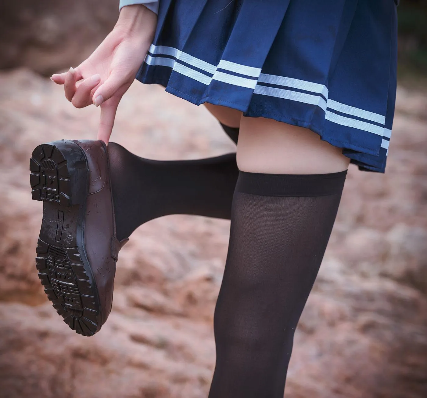 封疆疆v – NO.02 小短裙 [11P]插图5