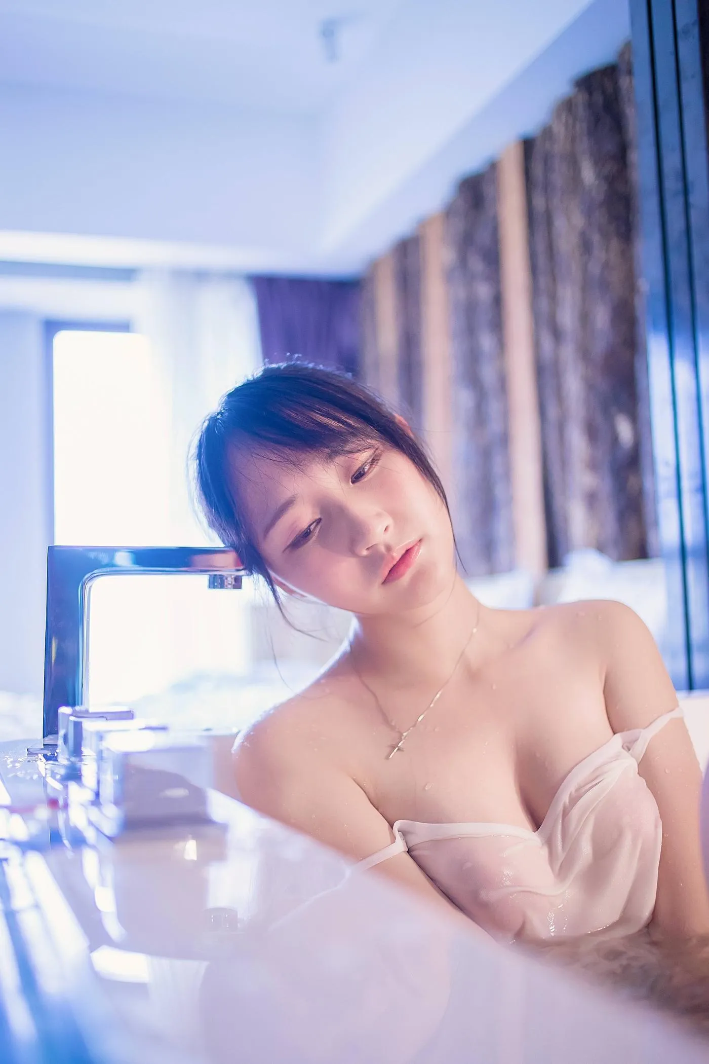 小何童鞋作品 – NO.02 Su 浴室 [90P]插图2
