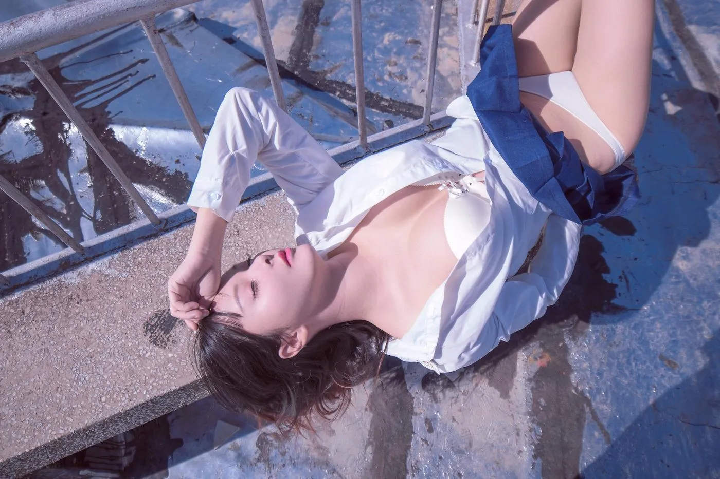 小何童鞋作品 – NO.13 菟菟JK [40P]插图4