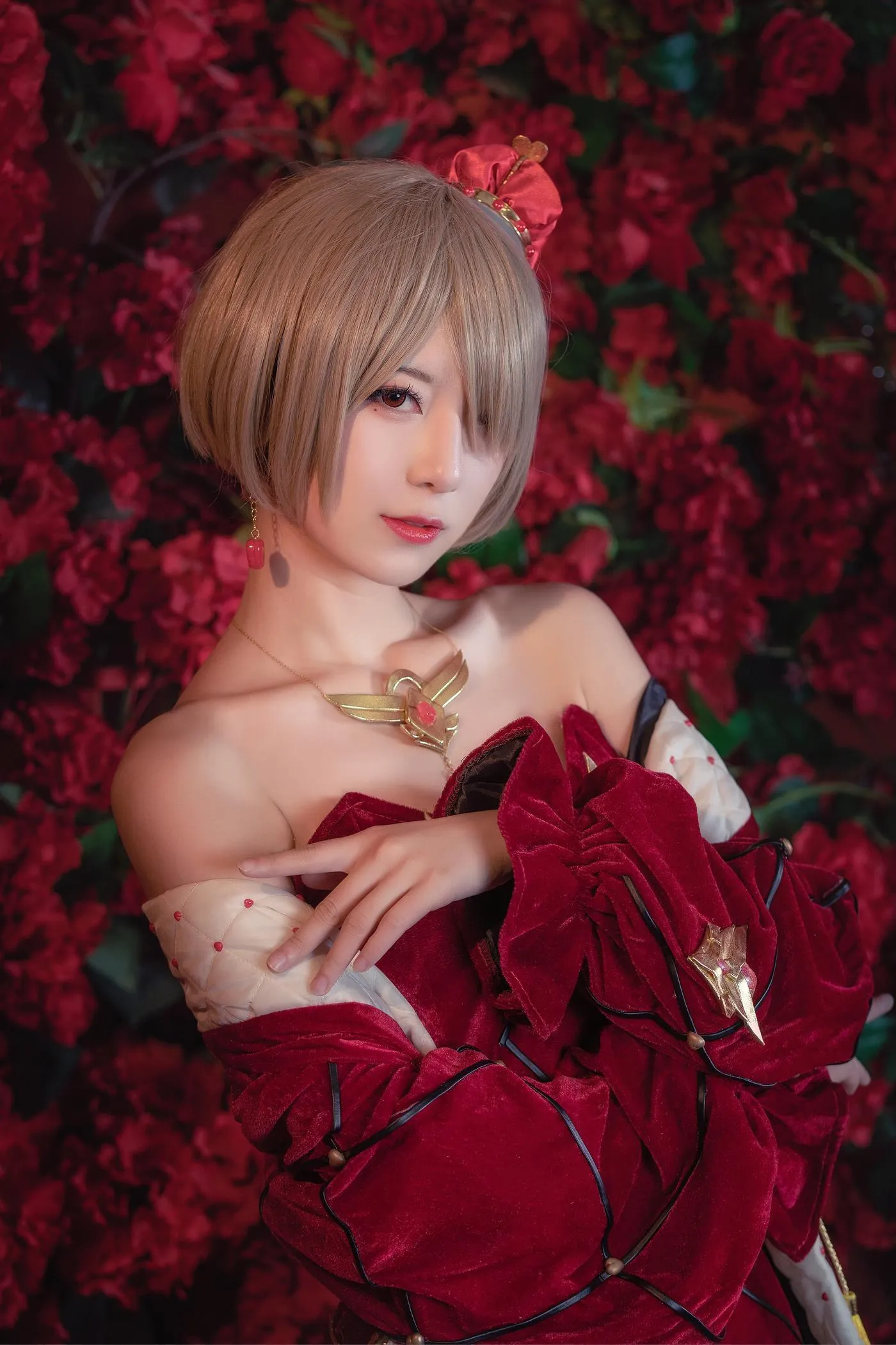 弥音音 – NO.06 丽塔 红皇后 [18P]插图9