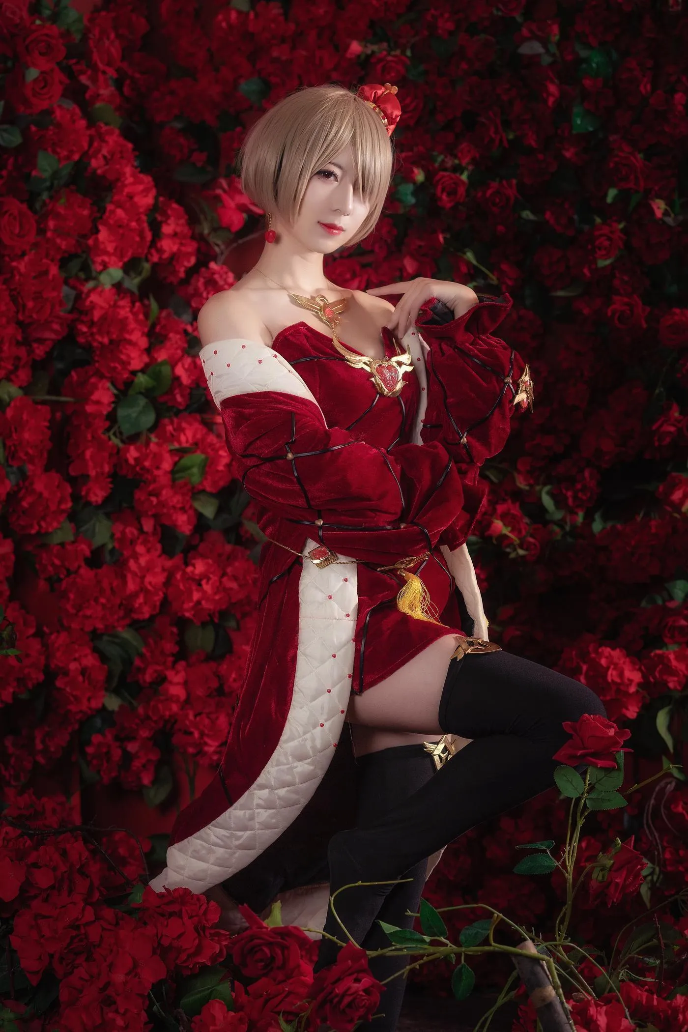 弥音音 – NO.06 丽塔 红皇后 [18P]插图3