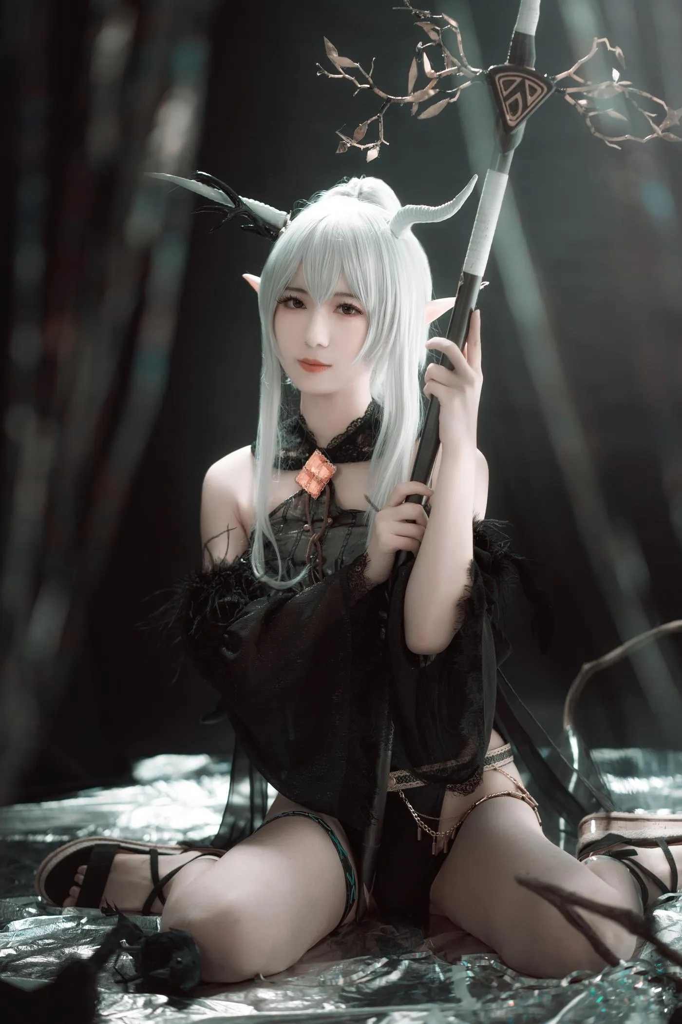 弥音音 – NO.19 明日方舟 闪灵 [16P]插图3