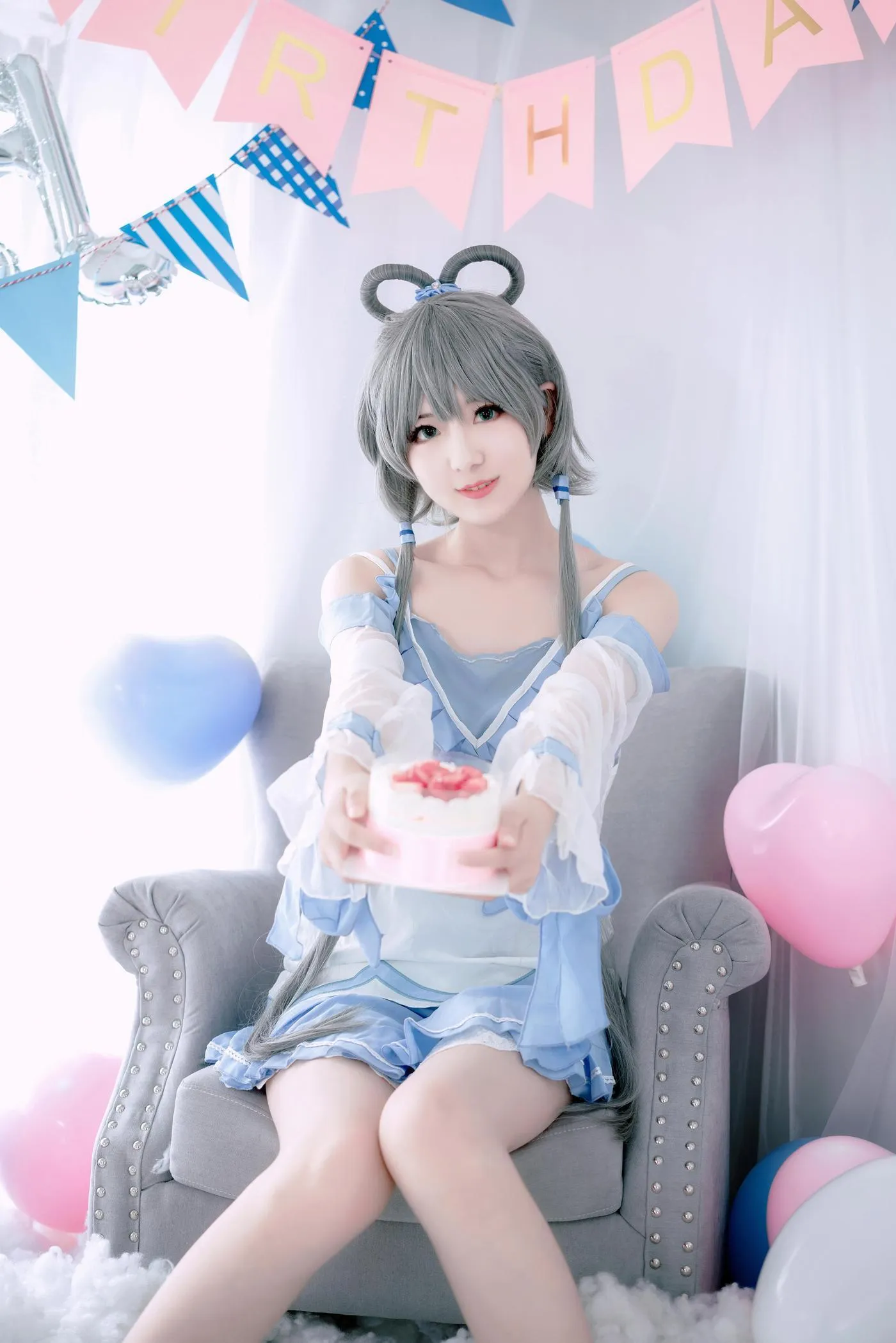 弥音音 – NO.24 洛天依 生日快乐 [10P]插图3