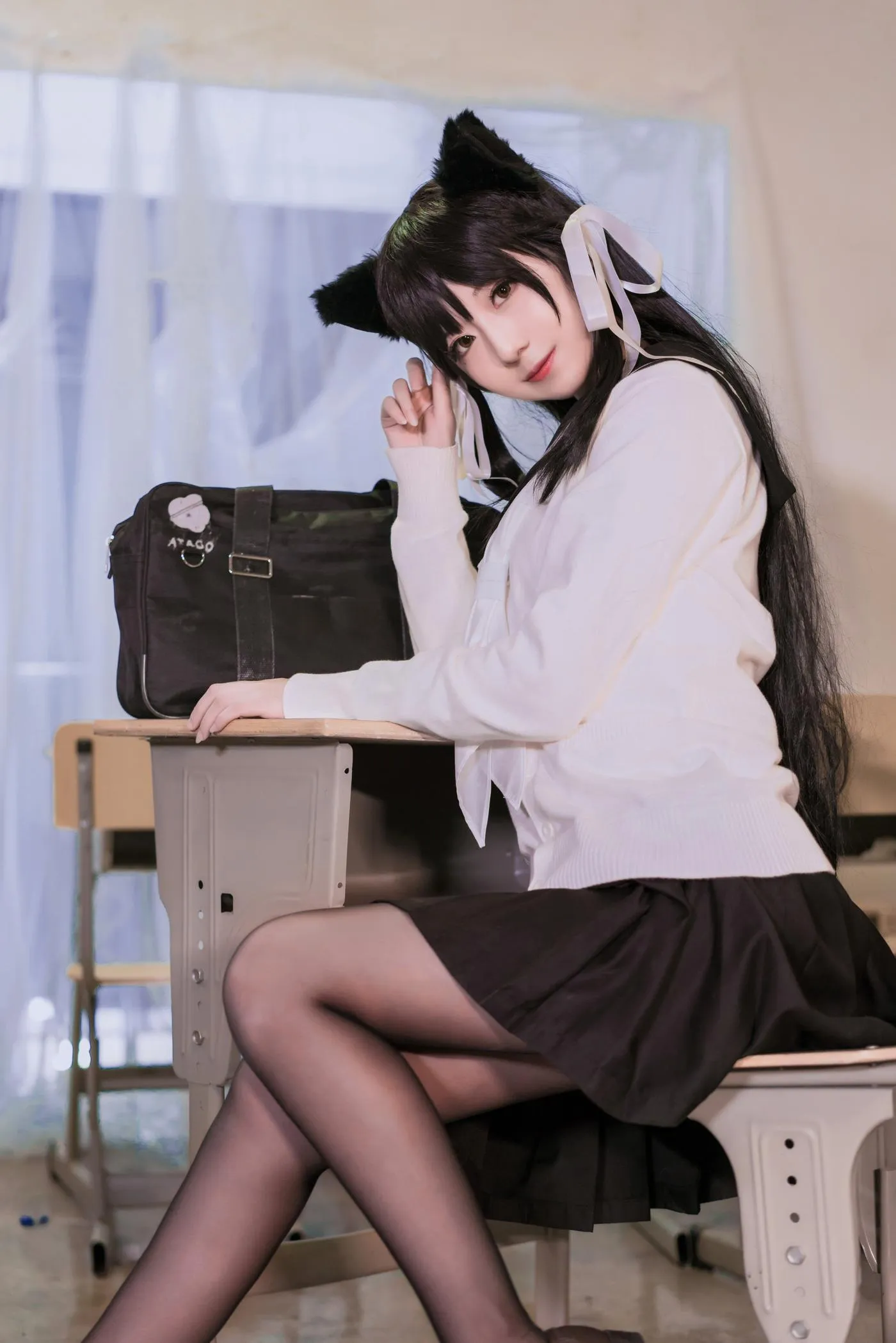 弥音音 – NO.27 爱宕校服 [10P]插图8