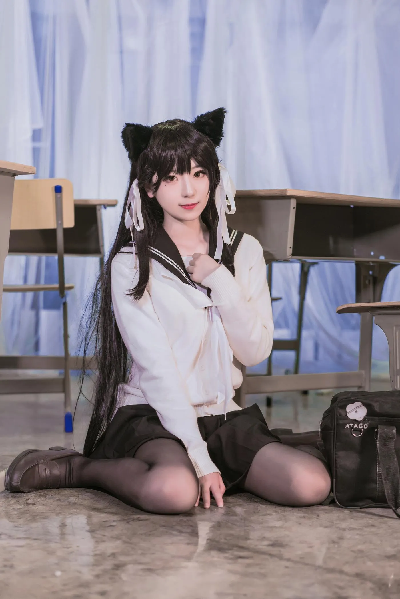 弥音音 – NO.27 爱宕校服 [10P]插图9