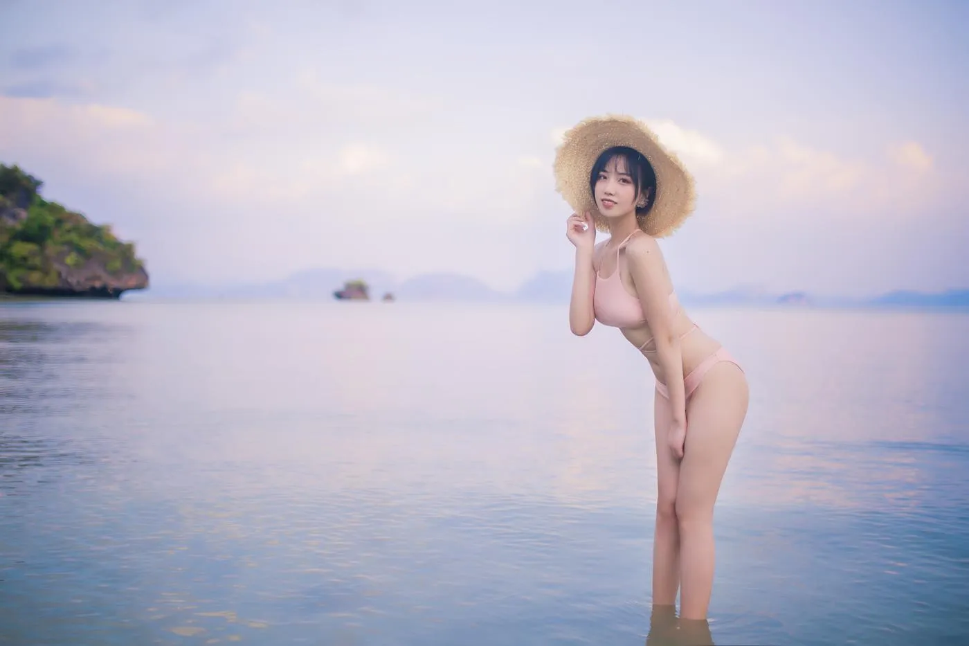 念雪ww – NO.20 粉色泳衣 [30P]插图5