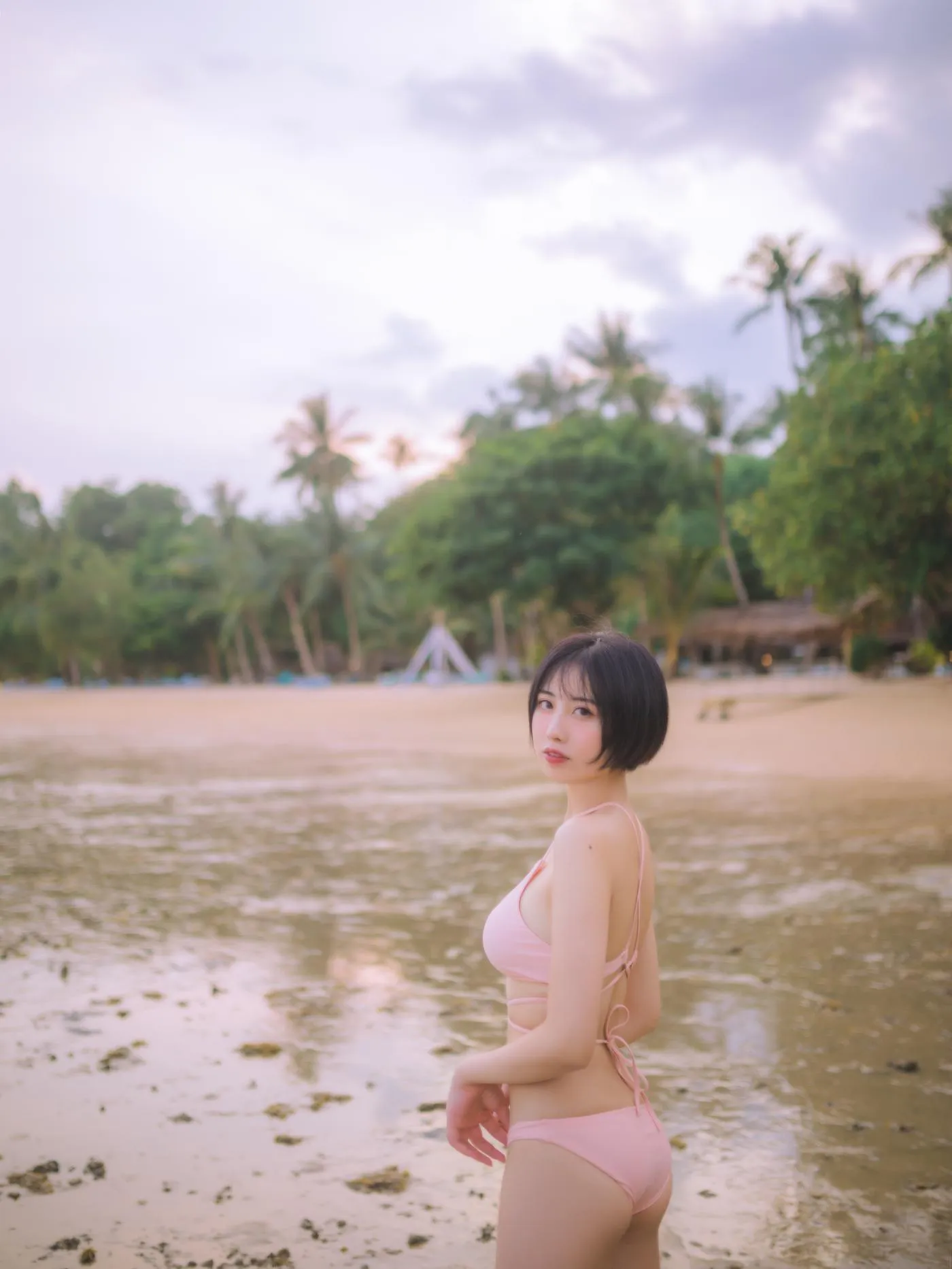 念雪ww – NO.20 粉色泳衣 [30P]插图2