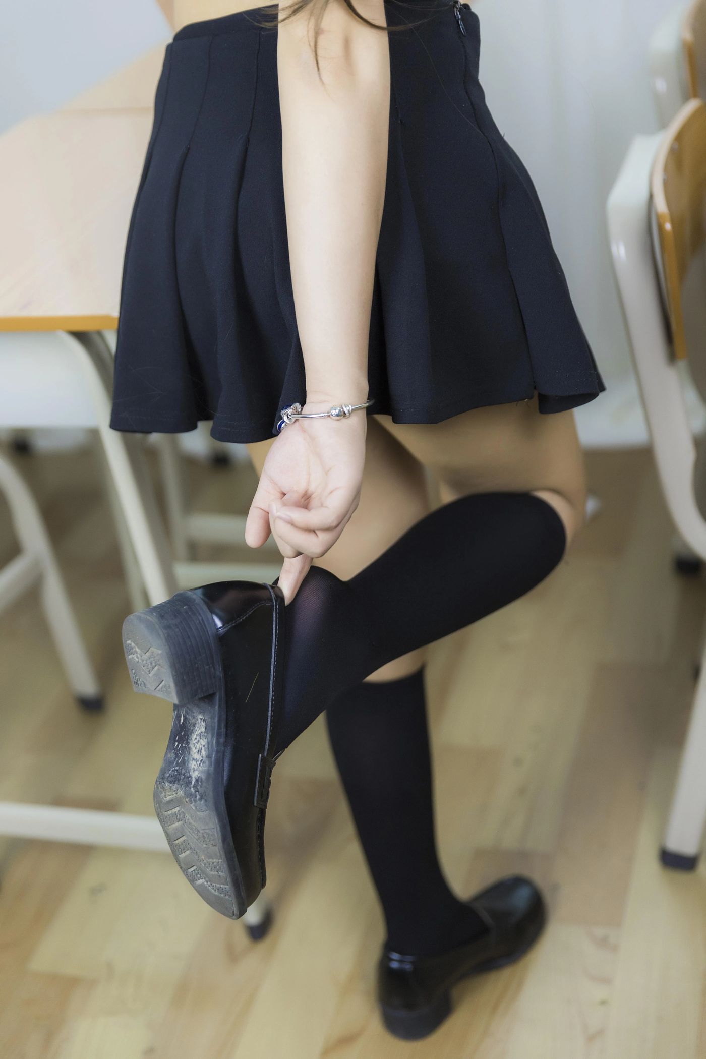 抱走莫子AA – NO.16 等你下课 [42P]插图7