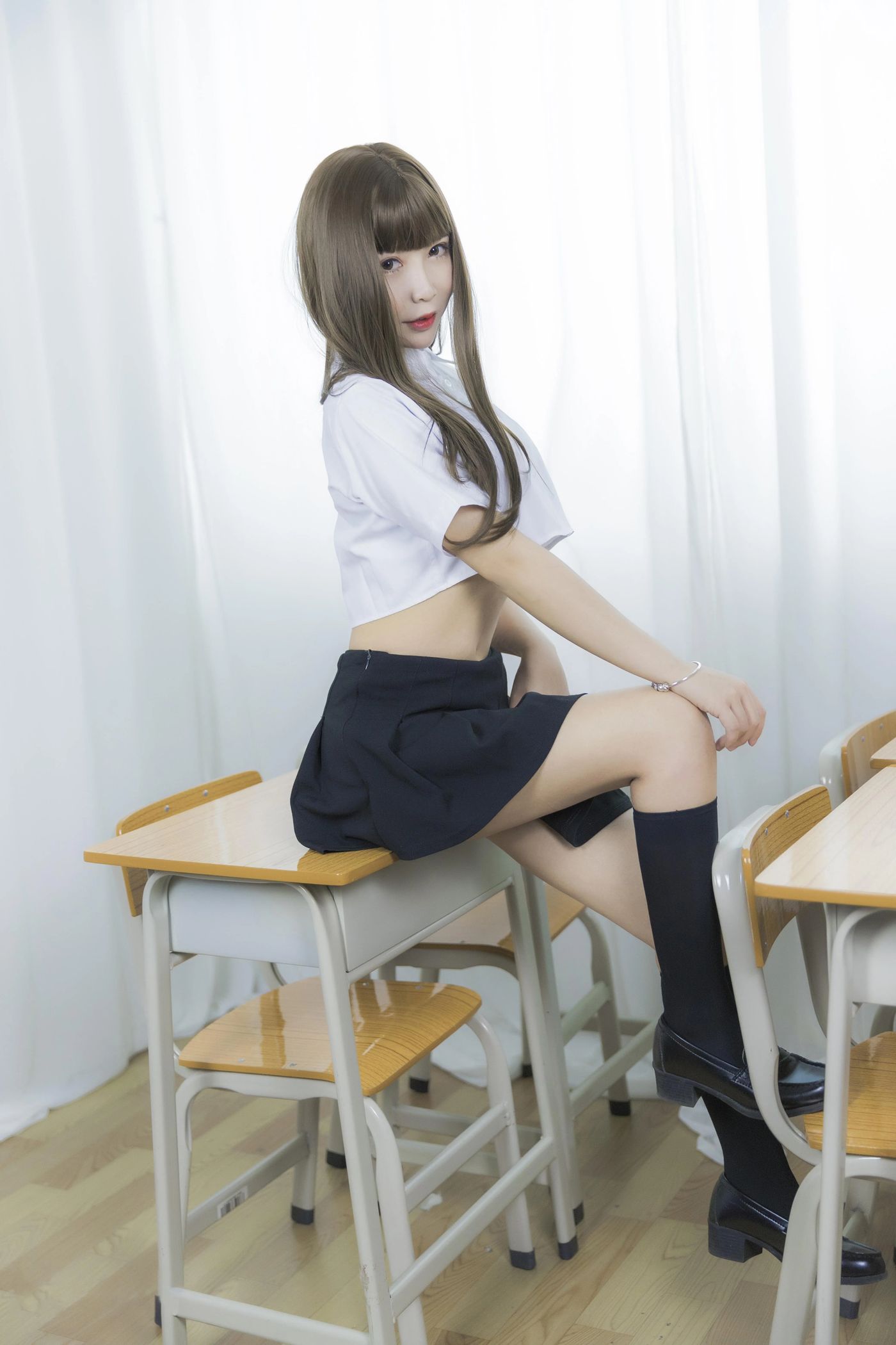 抱走莫子AA – NO.16 等你下课 [42P]插图
