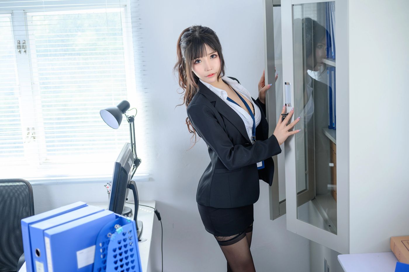 抱走莫子aa – NO.43 OL太太 [57P]插图3