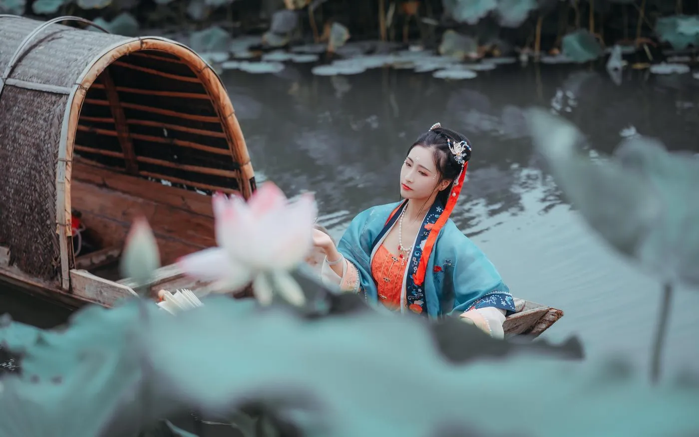 拿相机的执义 – NO.07 庭前落尽梧桐，水边开 [13P]插图6