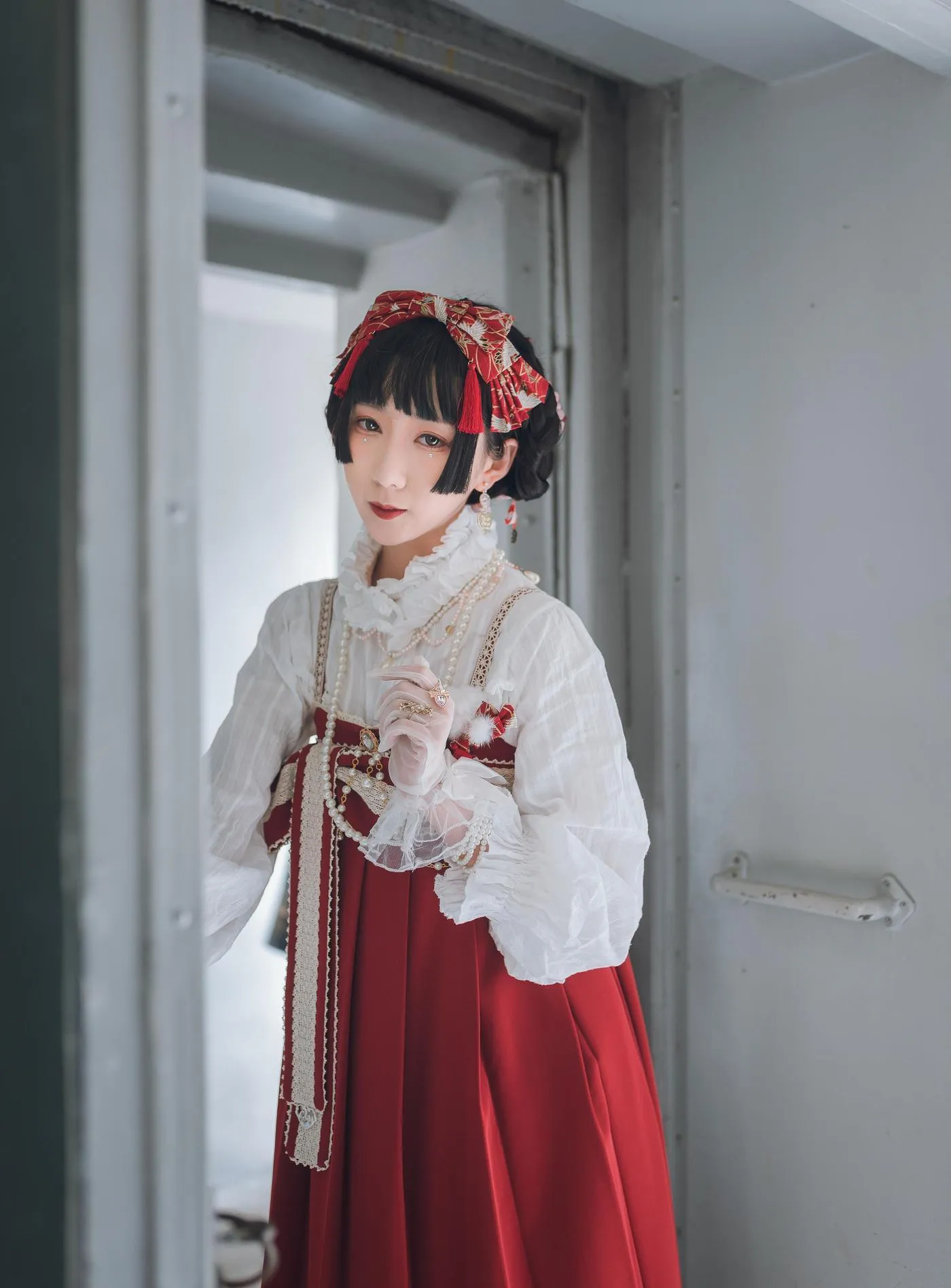 拿相机的执义 – NO.28 lolita写真——“要跟我来一场旅行吗” [12P]插图9