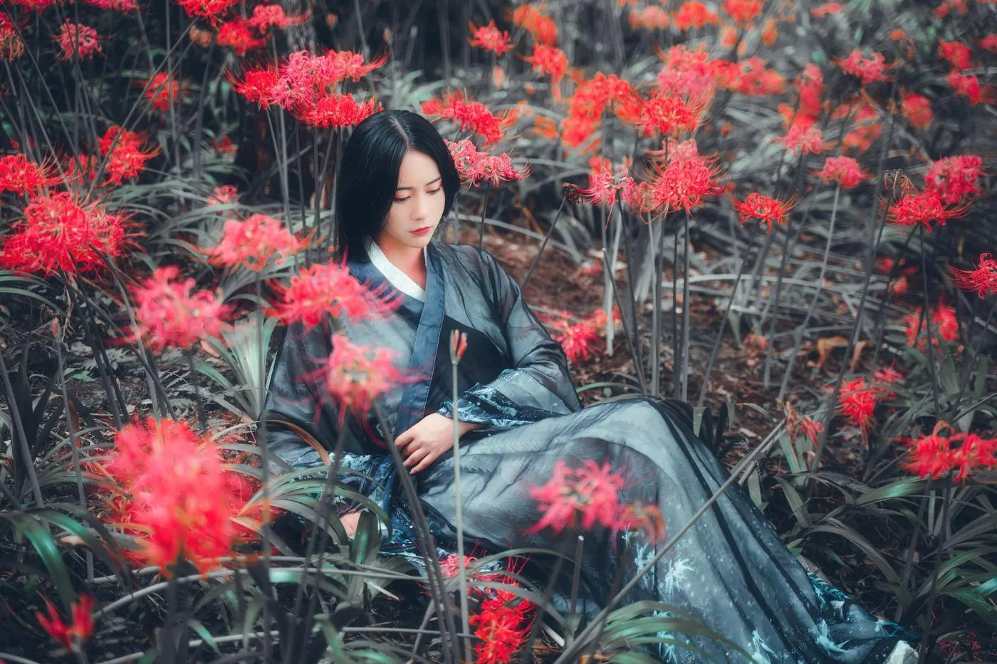 拿相机的执义 – NO.36 汉服古风写真彼岸花 [10P]插图5