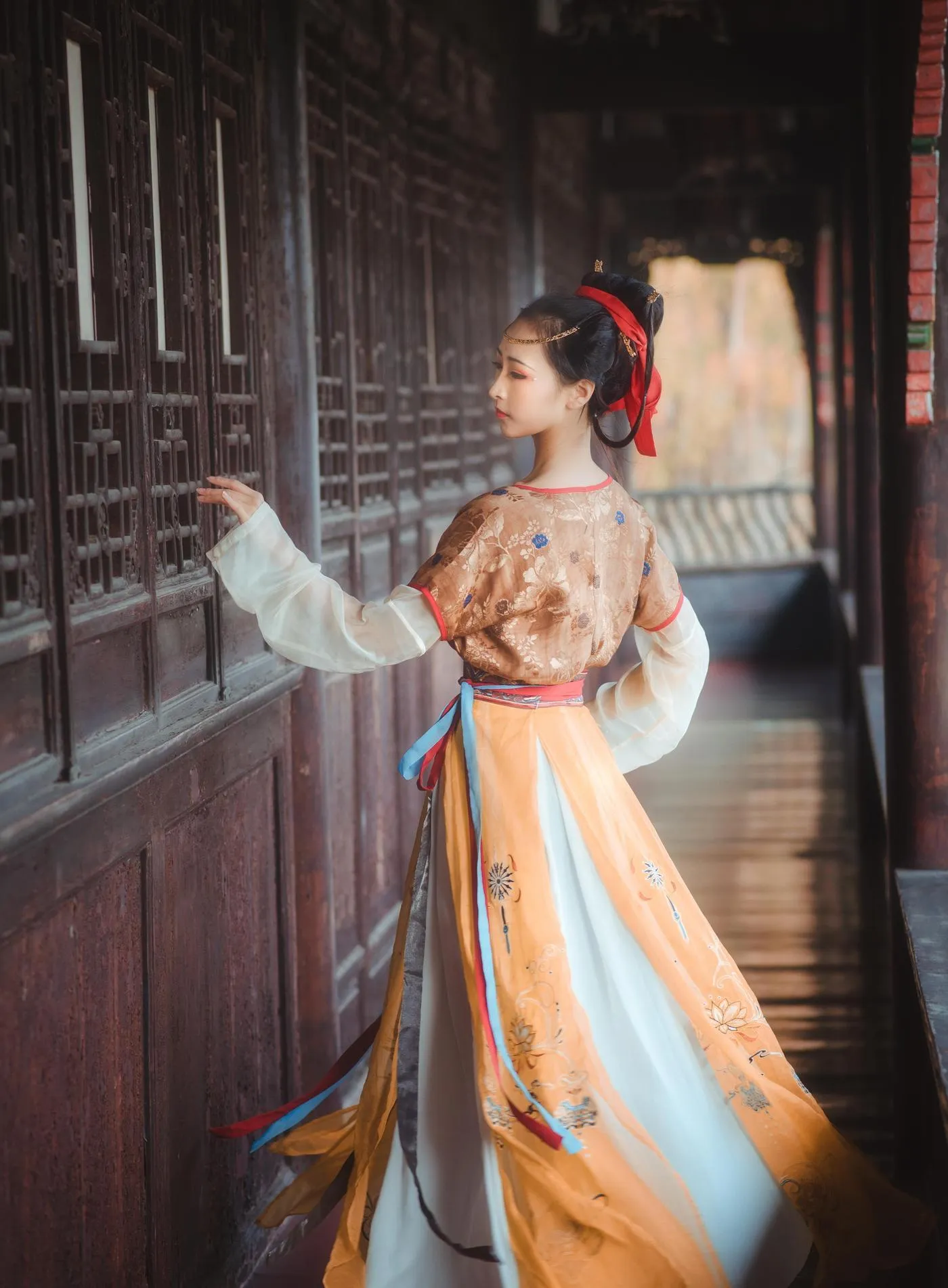 拿相机的执义 – NO.41 汉服写真头上金爵钗 [13P]插图9